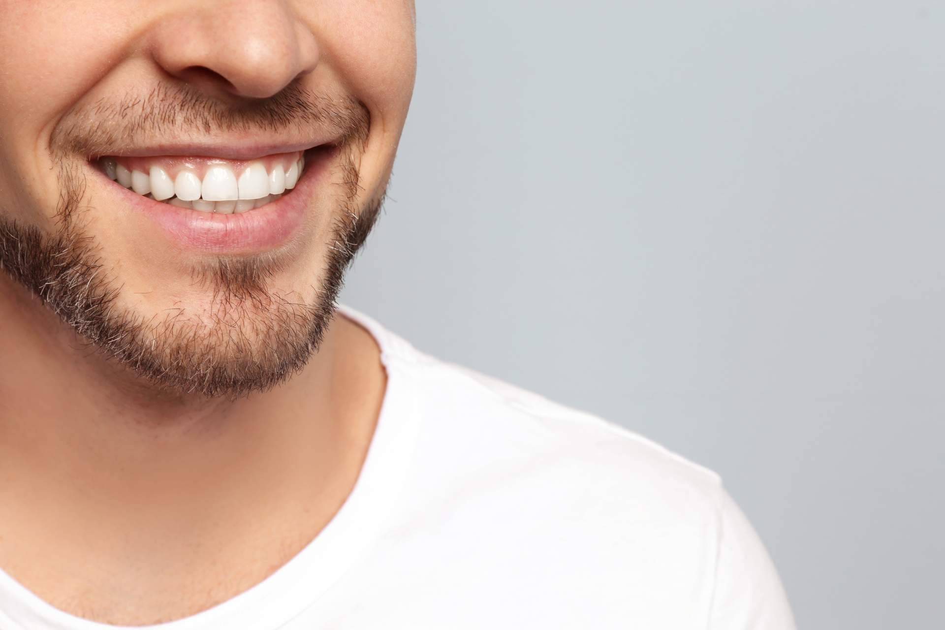 Los implantes dentales que brinda la Clínica Dental de la Doctora Cachero