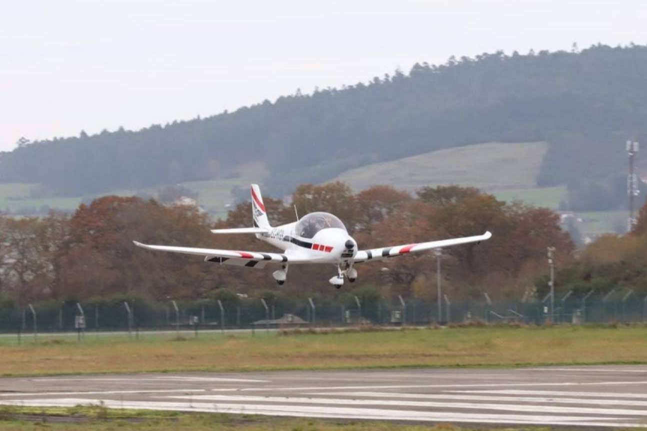 Consejos útiles para ser un buen piloto y aprender a volar en avioneta en Asturias