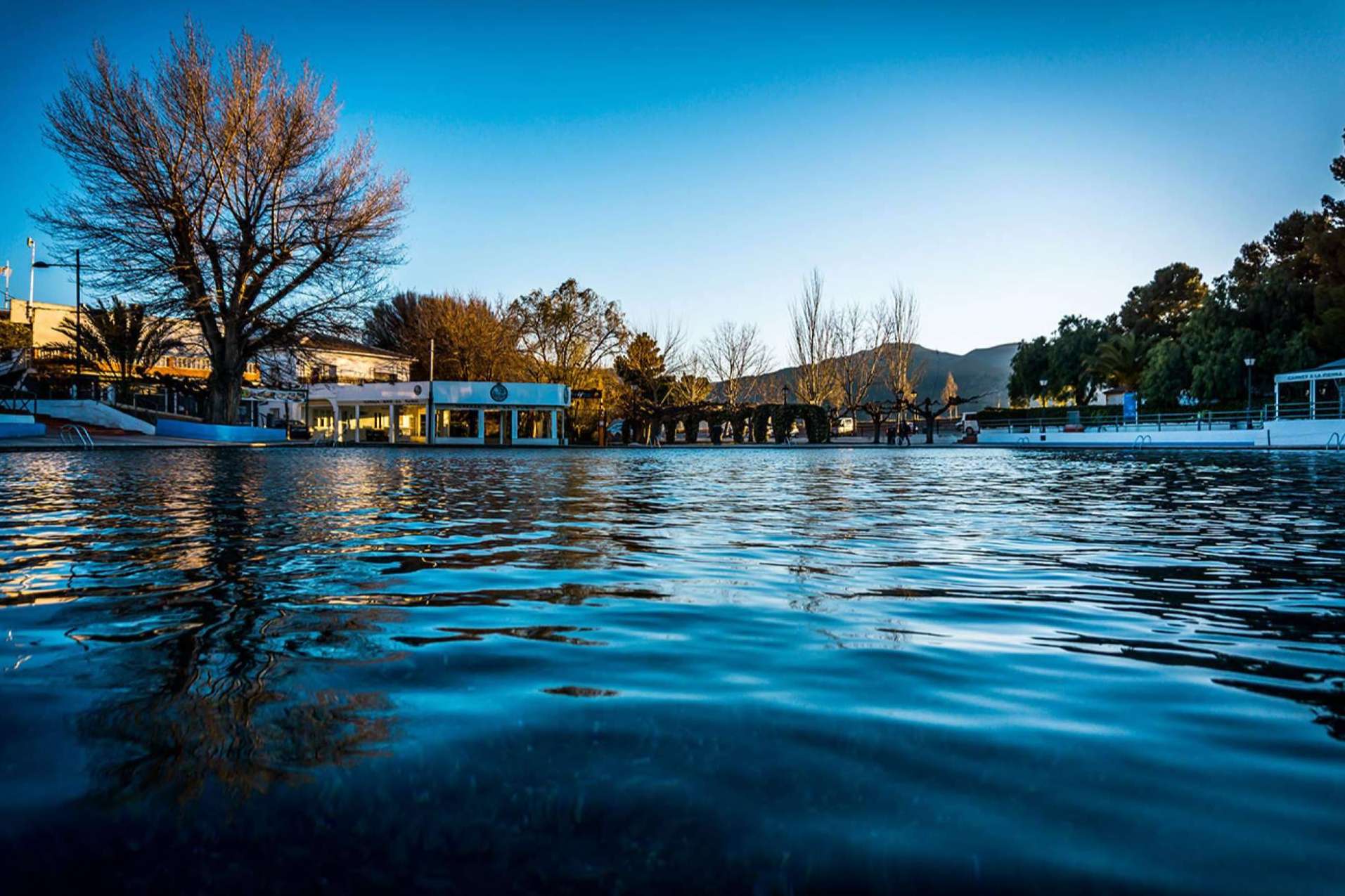 Qué actividades se pueden hacer en un viaje de turismo rural al interior de Almería