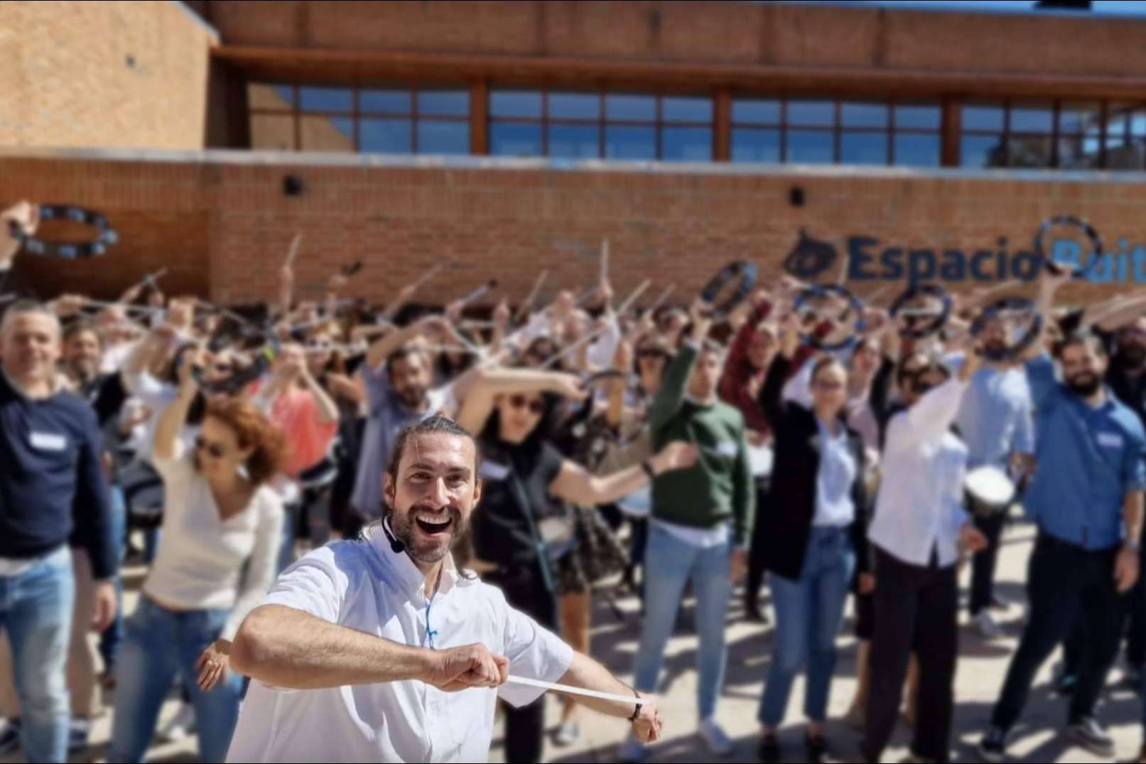 Team building en Madrid con las actividades para empresas que ofrece Team Building Percusión