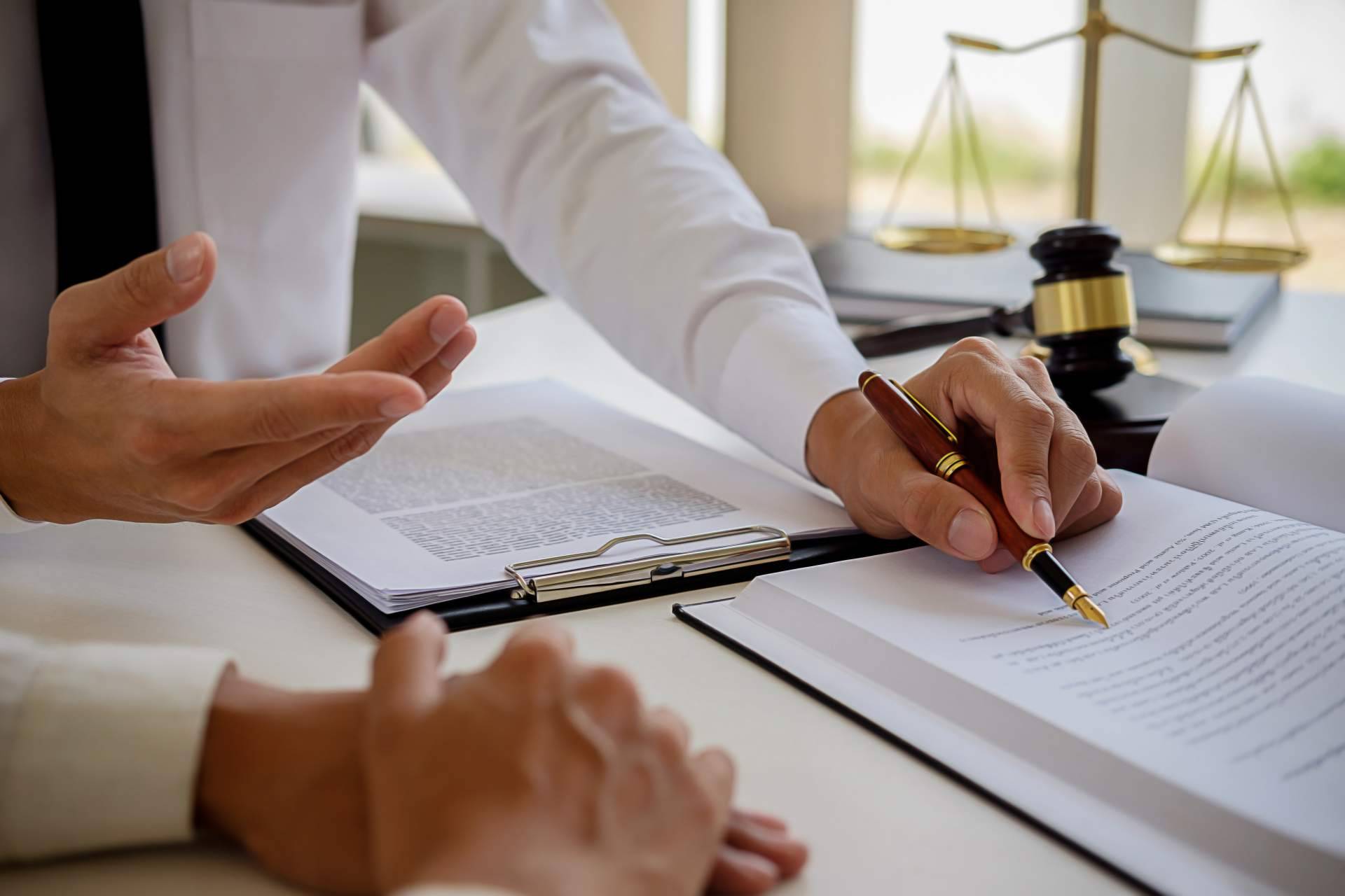 Rafael Martín Bueno, abogados especialistas en casos de negligencias médicas como partos