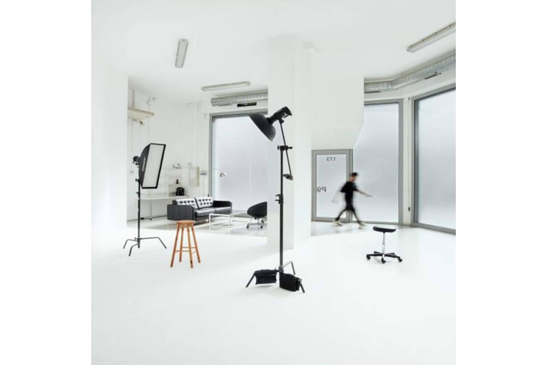 Studio P9 ofrece el alquiler de un estudio creativo en Barcelona