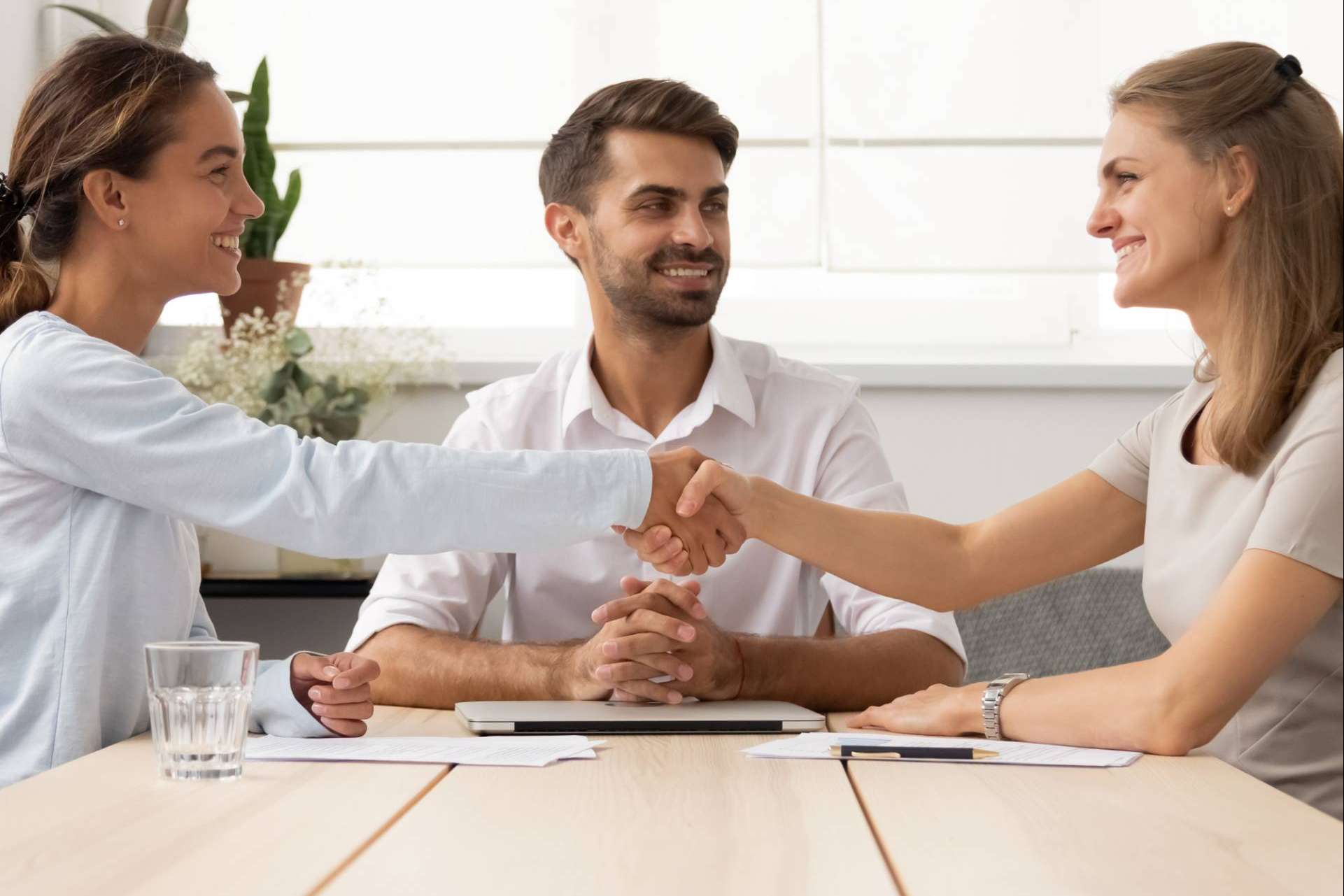 Consultax y Drivelop; alianza estratégica para el desarrollo de negocios locales