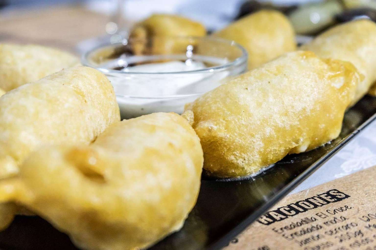 El Cruce Chauchina, el hotel restaurante cerca del aeropuerto con una marcada historia familiar