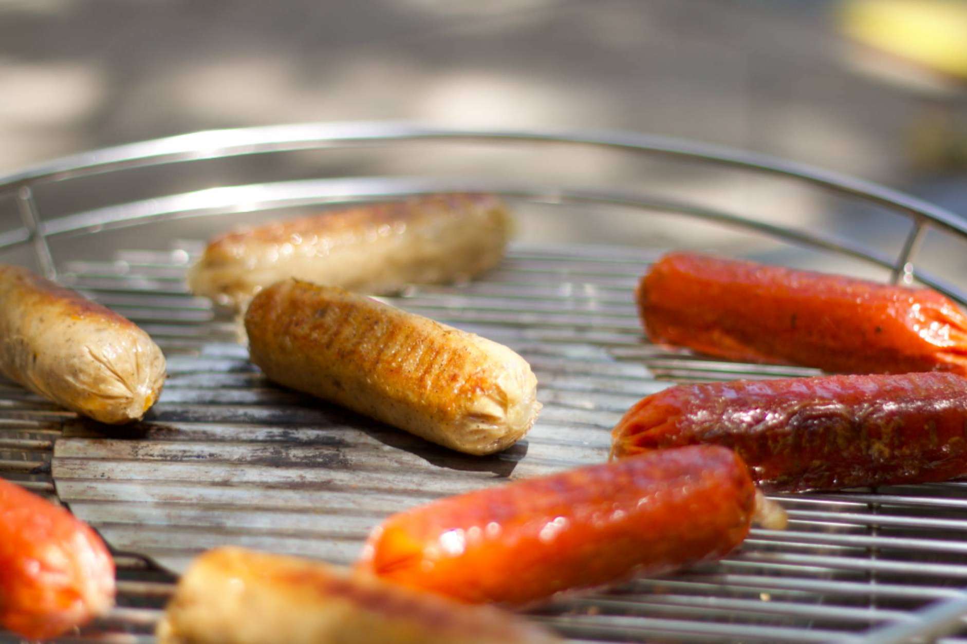 GrinGrin Foods presenta su chorizo y salchicha especiada (estilo butifarra) 100% vegetal