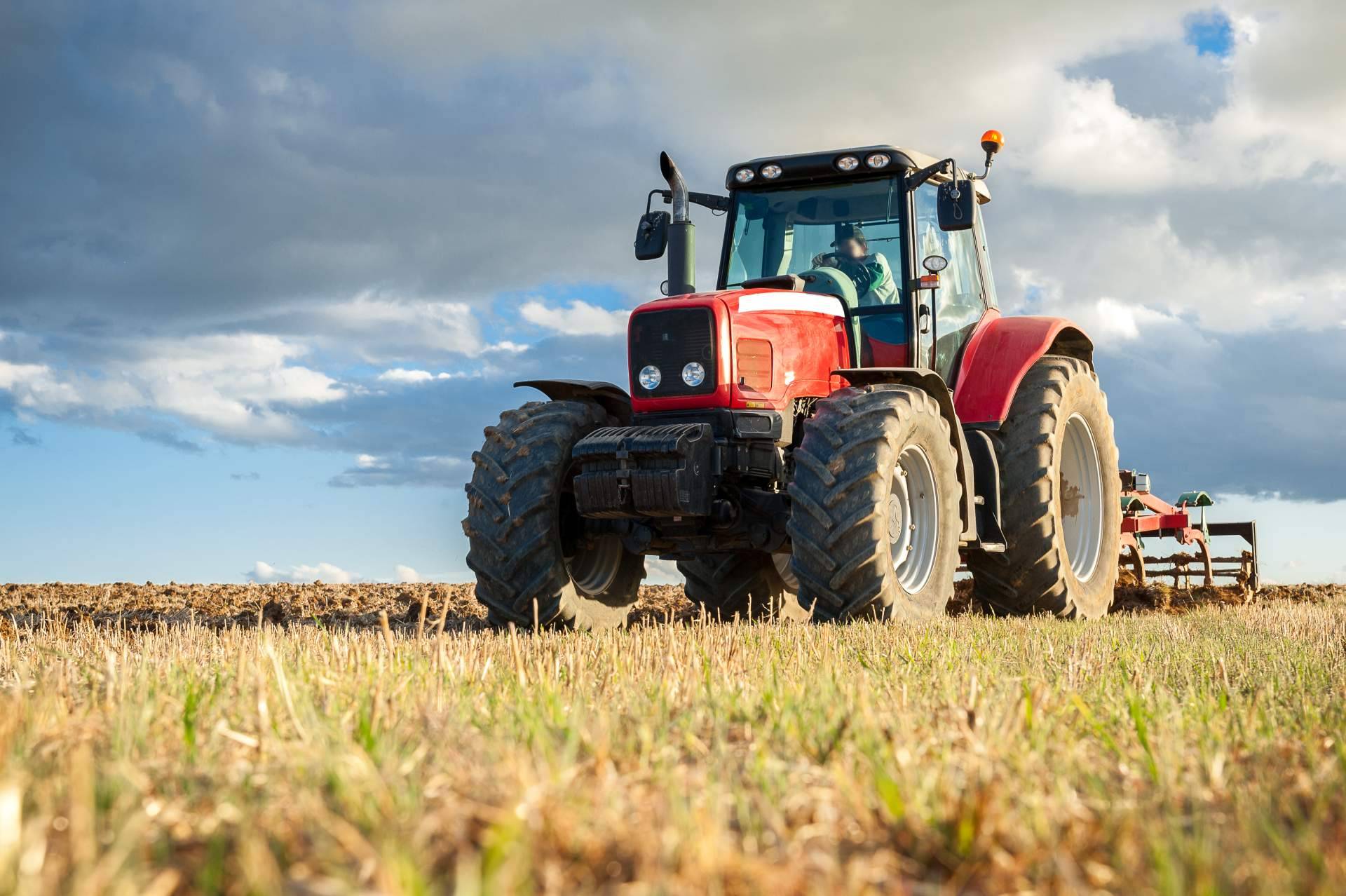 Maquinaria agrícola de calidad y precios competitivos con el Grupo Sesla