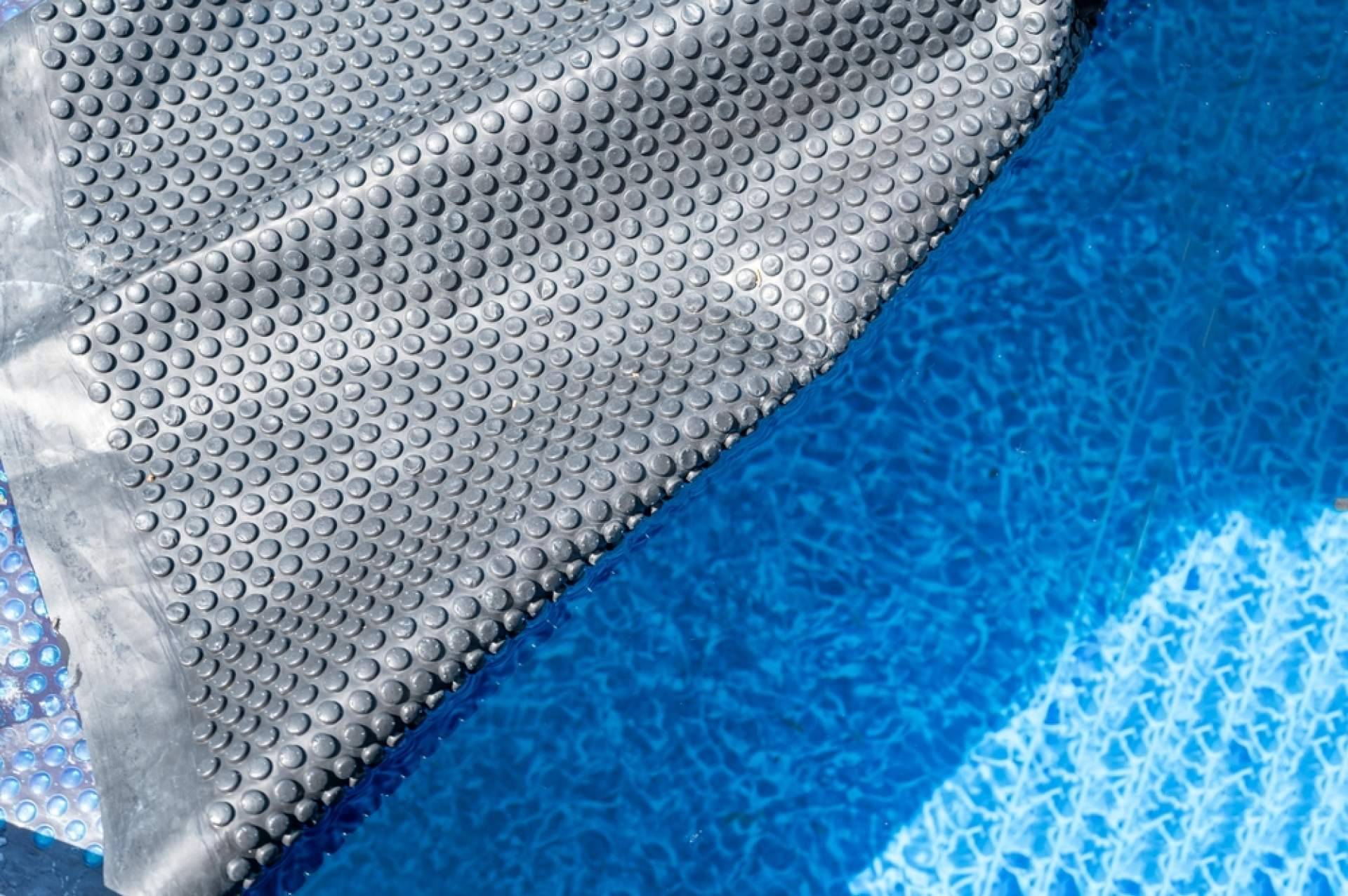Adquirir mantas térmicas para piscina de la mano de Swimhome