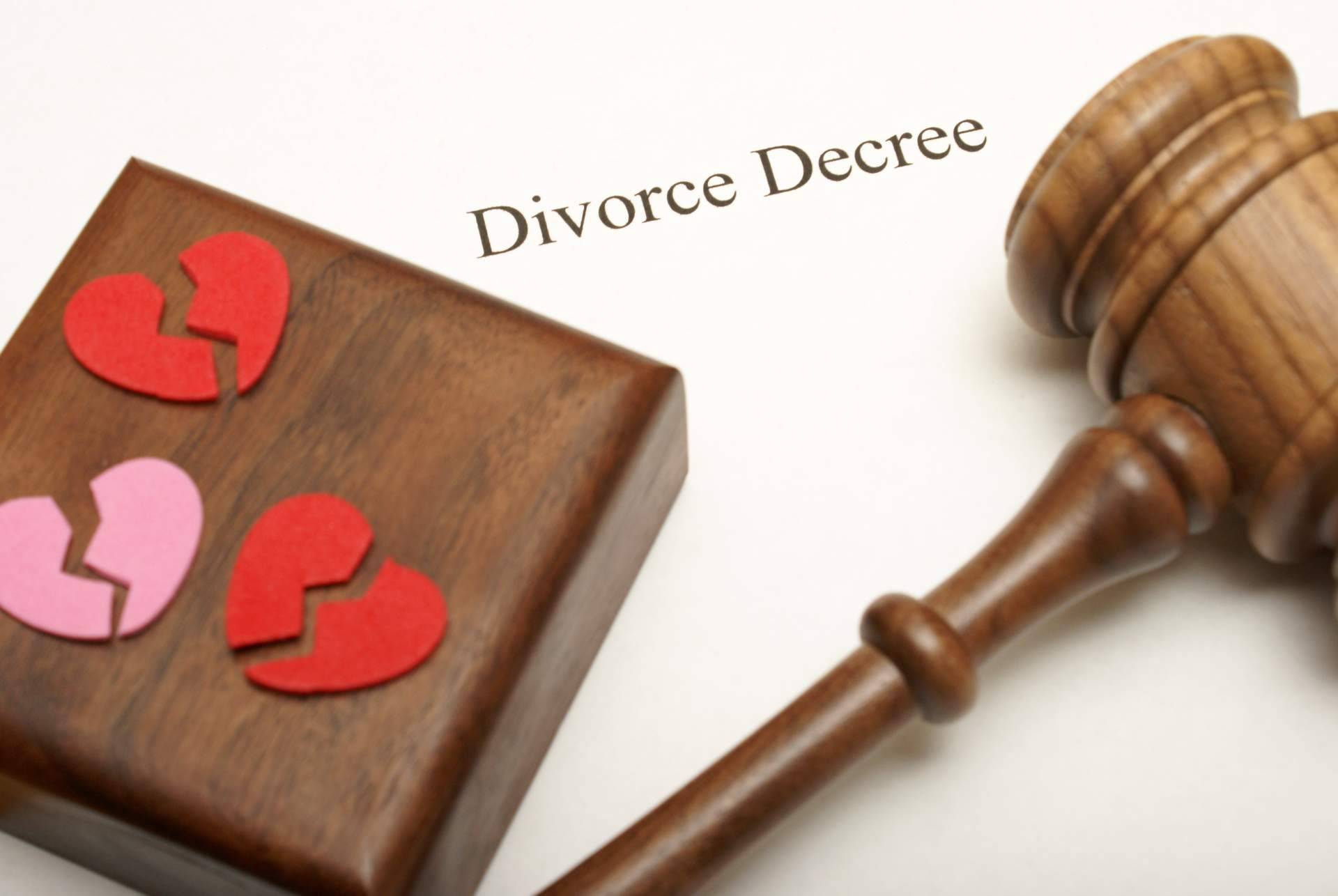 Cuáles son las causas de nulidad, propiedades esenciales y fines del matrimonio canónico