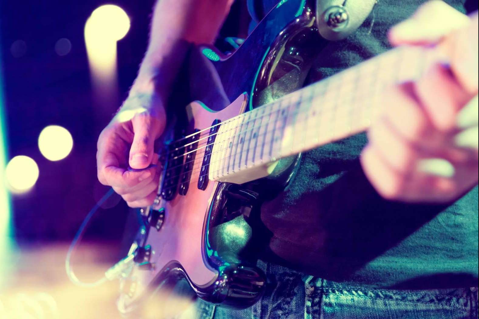 ¿Cuáles son las ventajas de escuchar música y de aprender a tocar instrumentos?