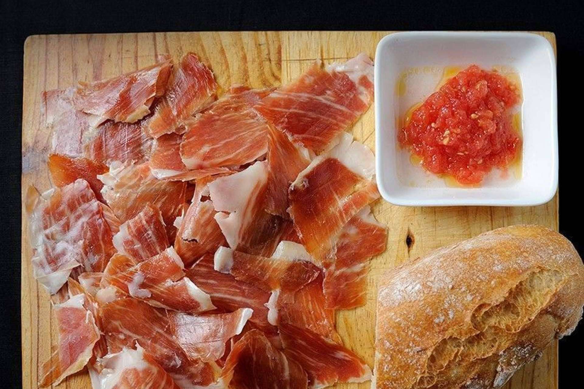 La tienda Gastronomic Spain ofrece la posibilidad de comprar jamón de Teruel
