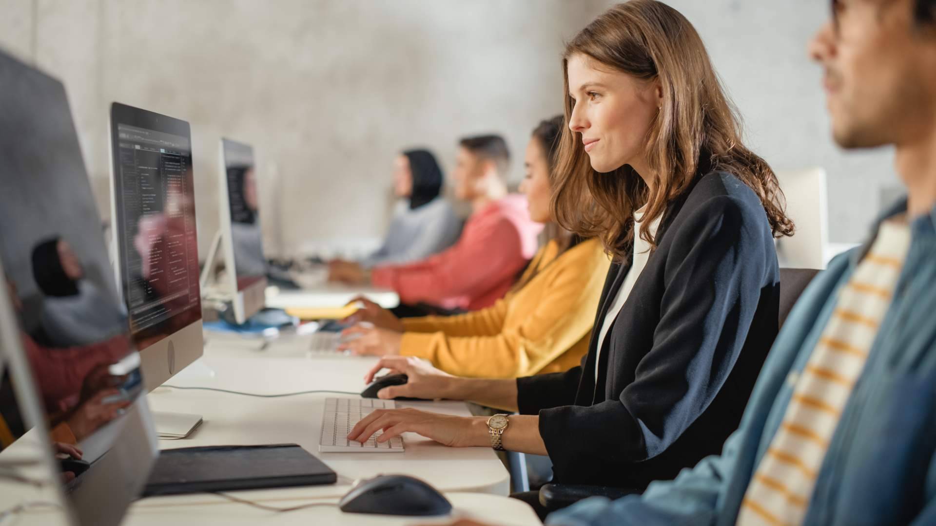 Becadvisor ofrece prácticas para estudiantes Barcelona