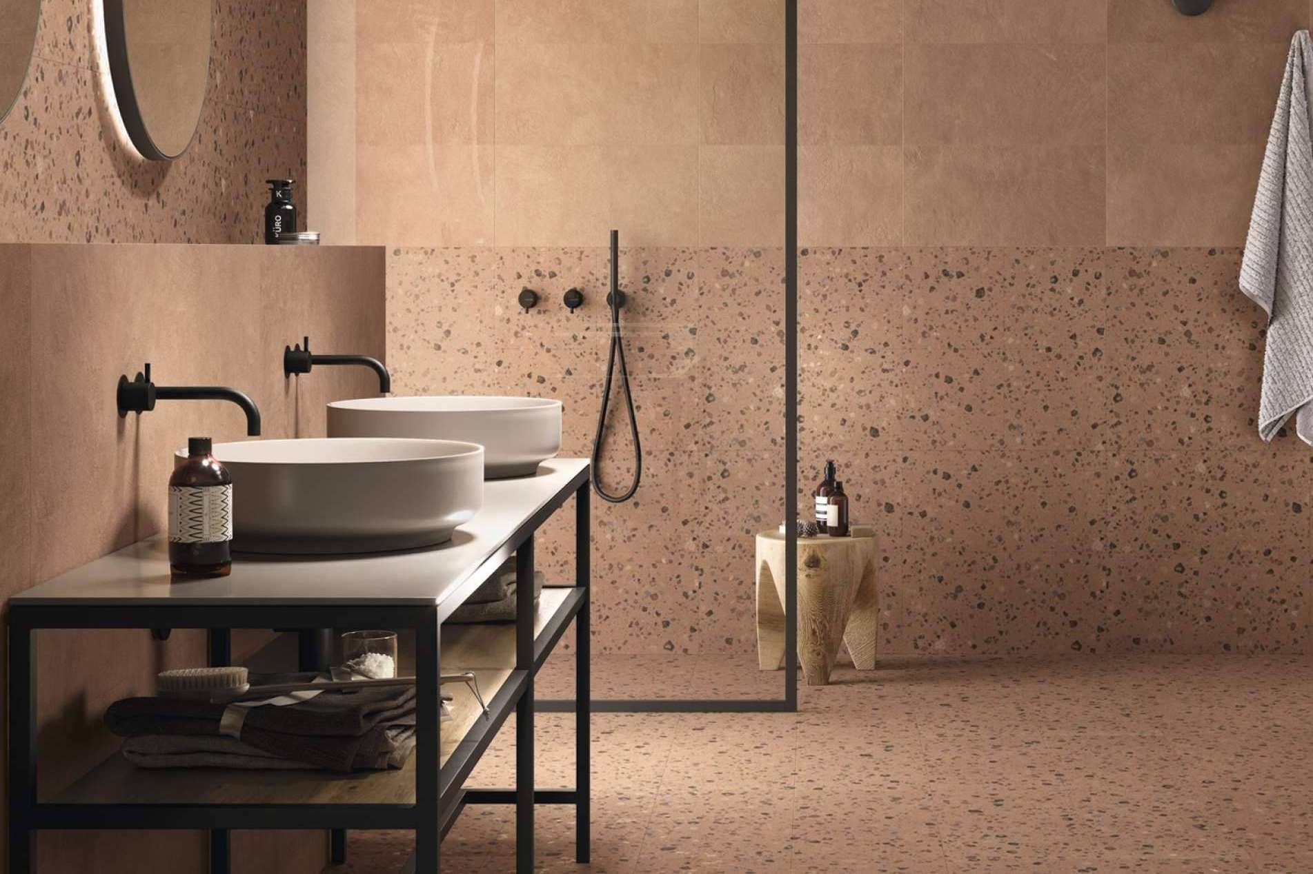 Enumeración de las claves para seleccionar azulejos para suelos de ducha, por Duritti Cerámica