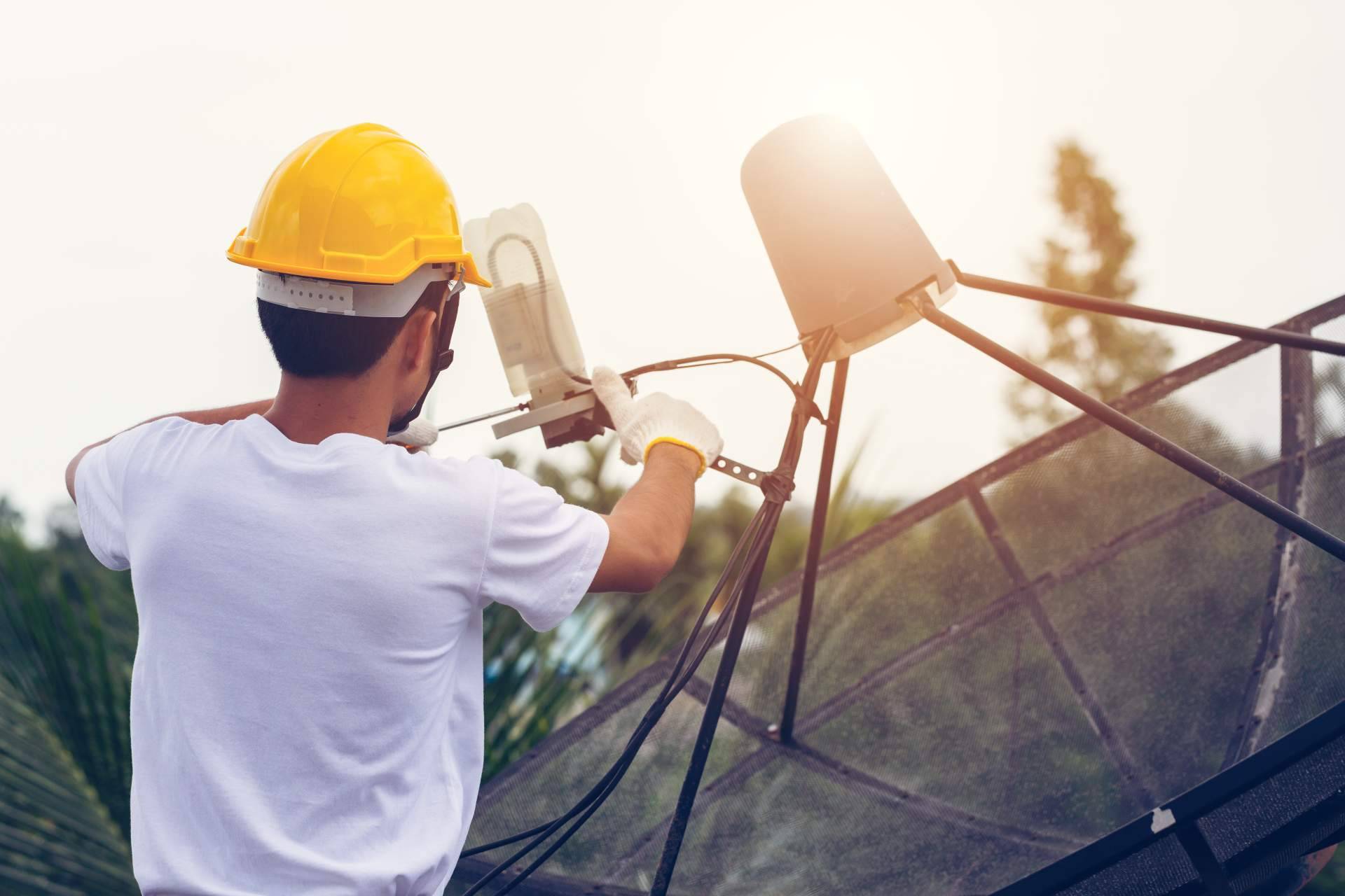 Antenistas Valencia, soluciones y reparación de antenas parabólicas con los antenistas en Catarroja