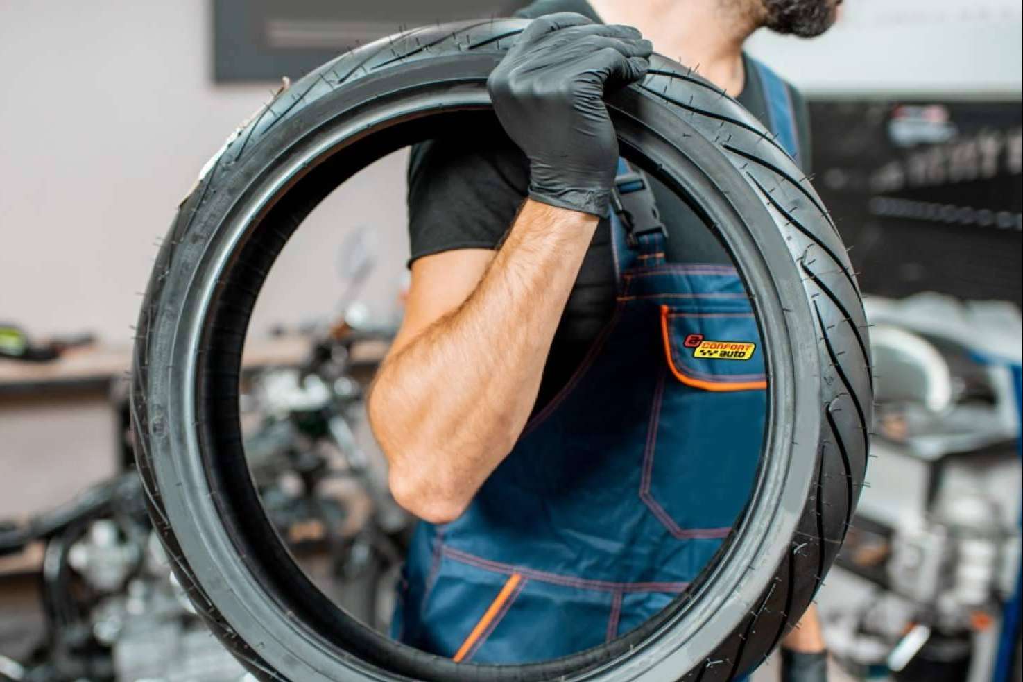 Confortauto ofrece neumáticos de moto