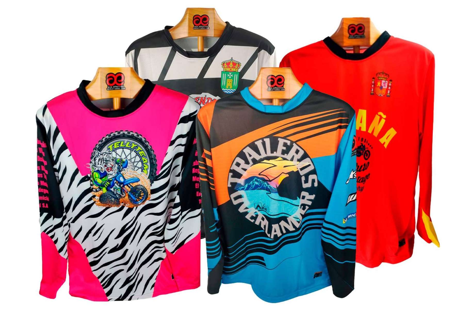 La importancia de la ropa personalizada en motocross, con ADHESIVOSEMBARRADOS