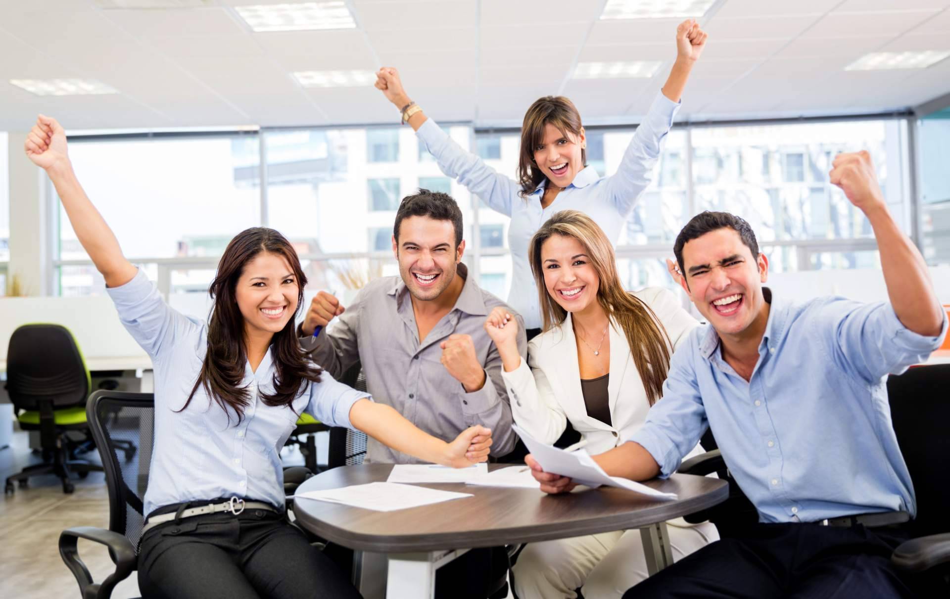 Promover y fomentar las buenas prácticas en el ejercicio profesional, con APCAS