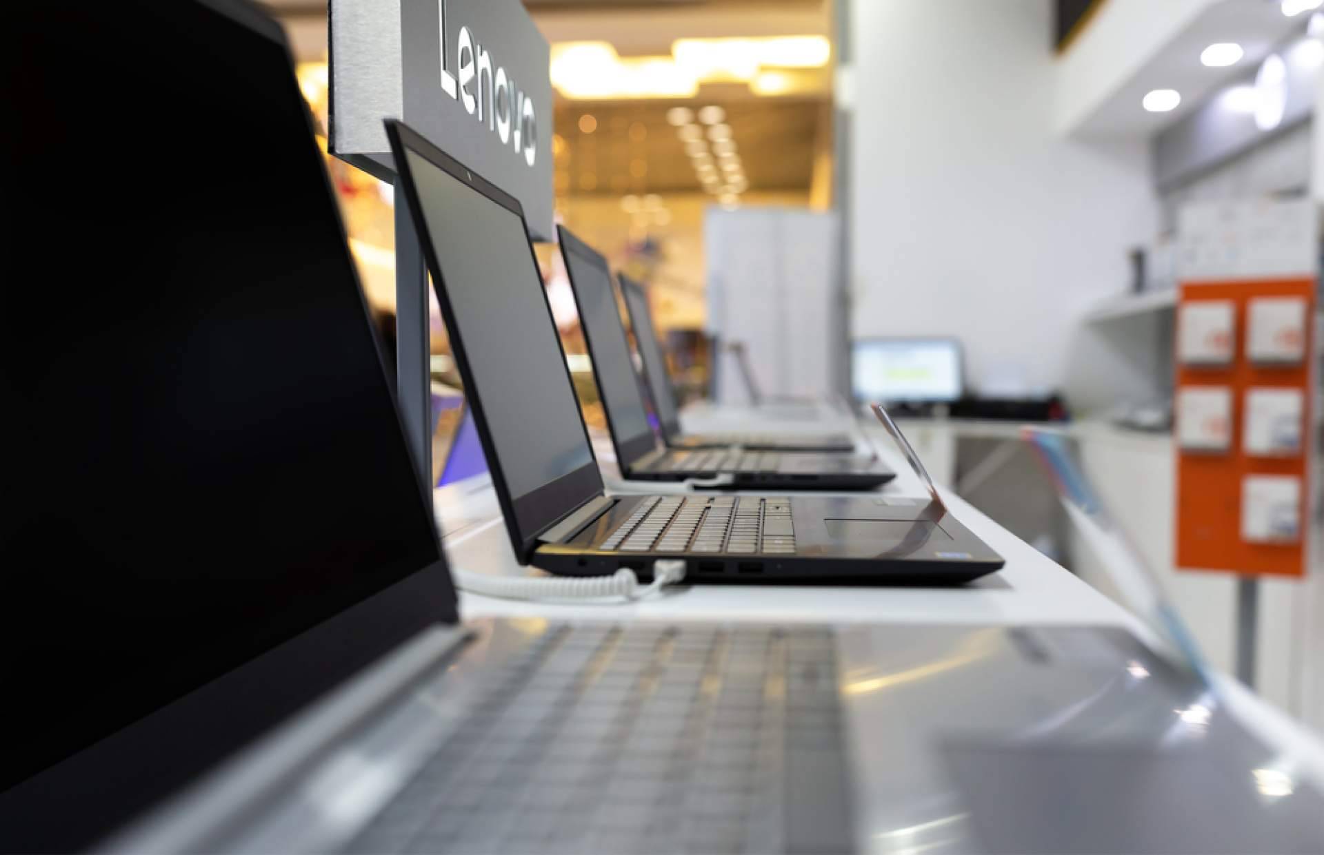 Reparar Ordenadores cuenta con profesionales expertos en reparaciones de portátiles Lenovo