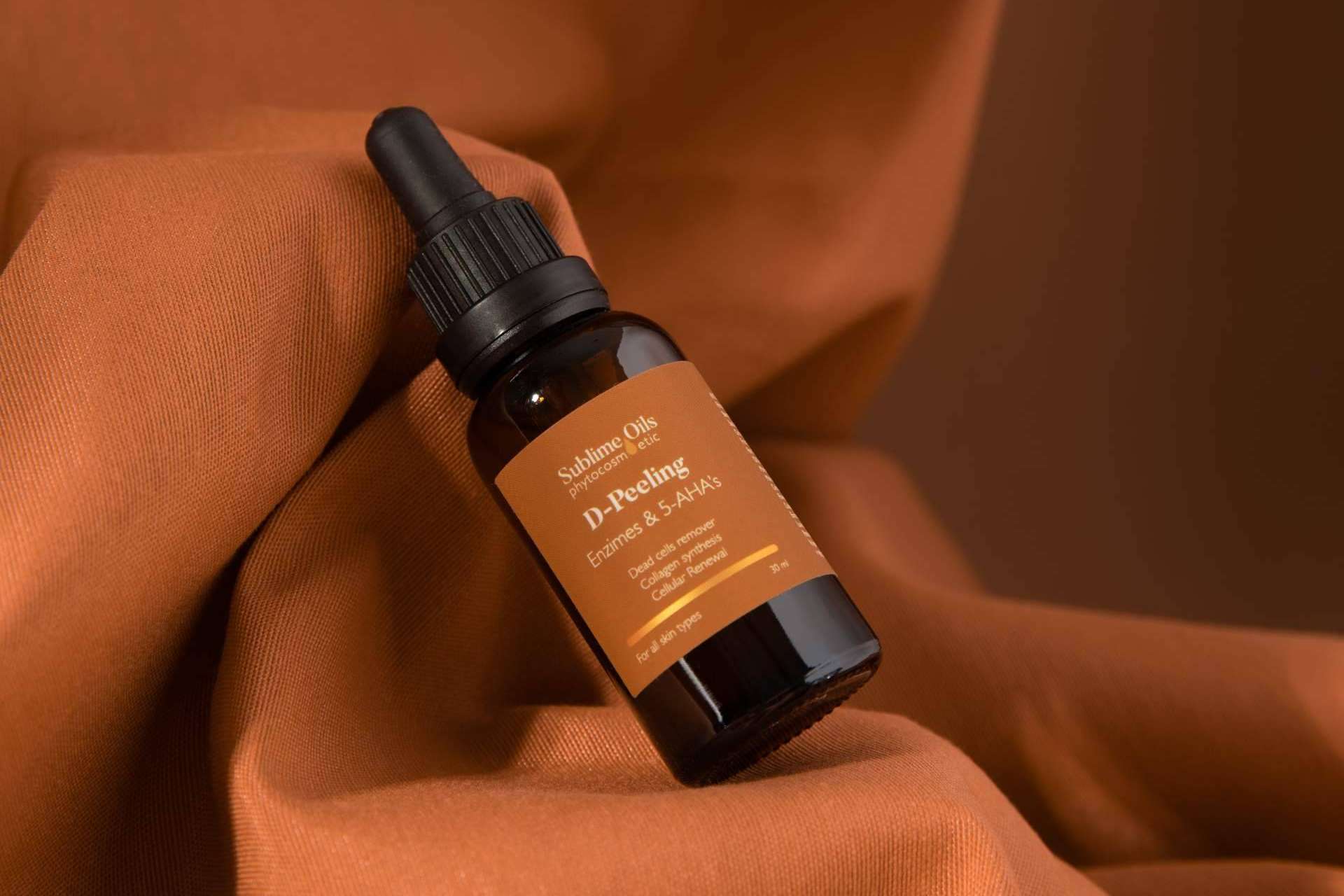 Revitalizar y renovar las manos con Sublime Oils, donde la epigenética y el cuidado premium se encuentran