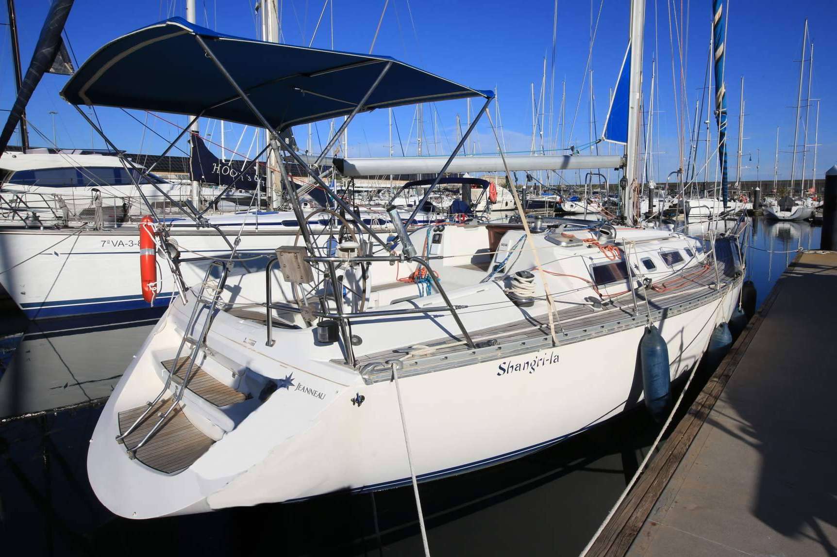 Paseos en Velero, una opción ideal para recorrer la costa valenciana