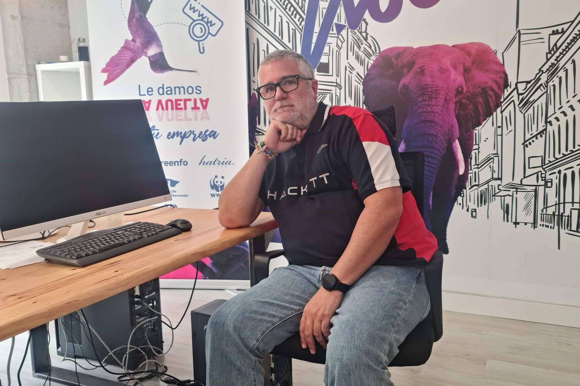 Entrevista a Eduardo Martínez de Laoom