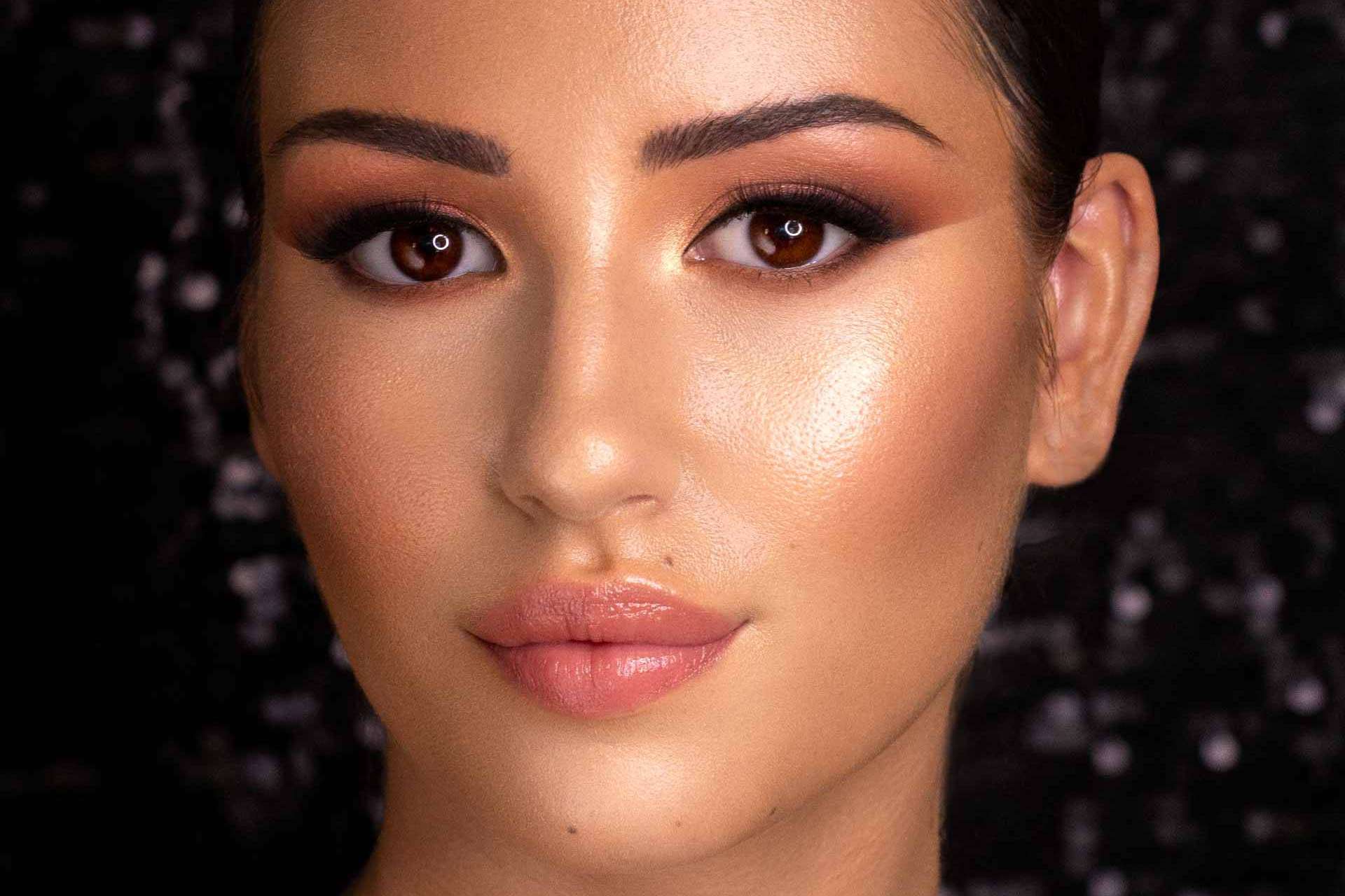 Profesionalizar el talento en el sector del maquillaje desde el centro de formación Elite Makeup Studio en Zaragoza