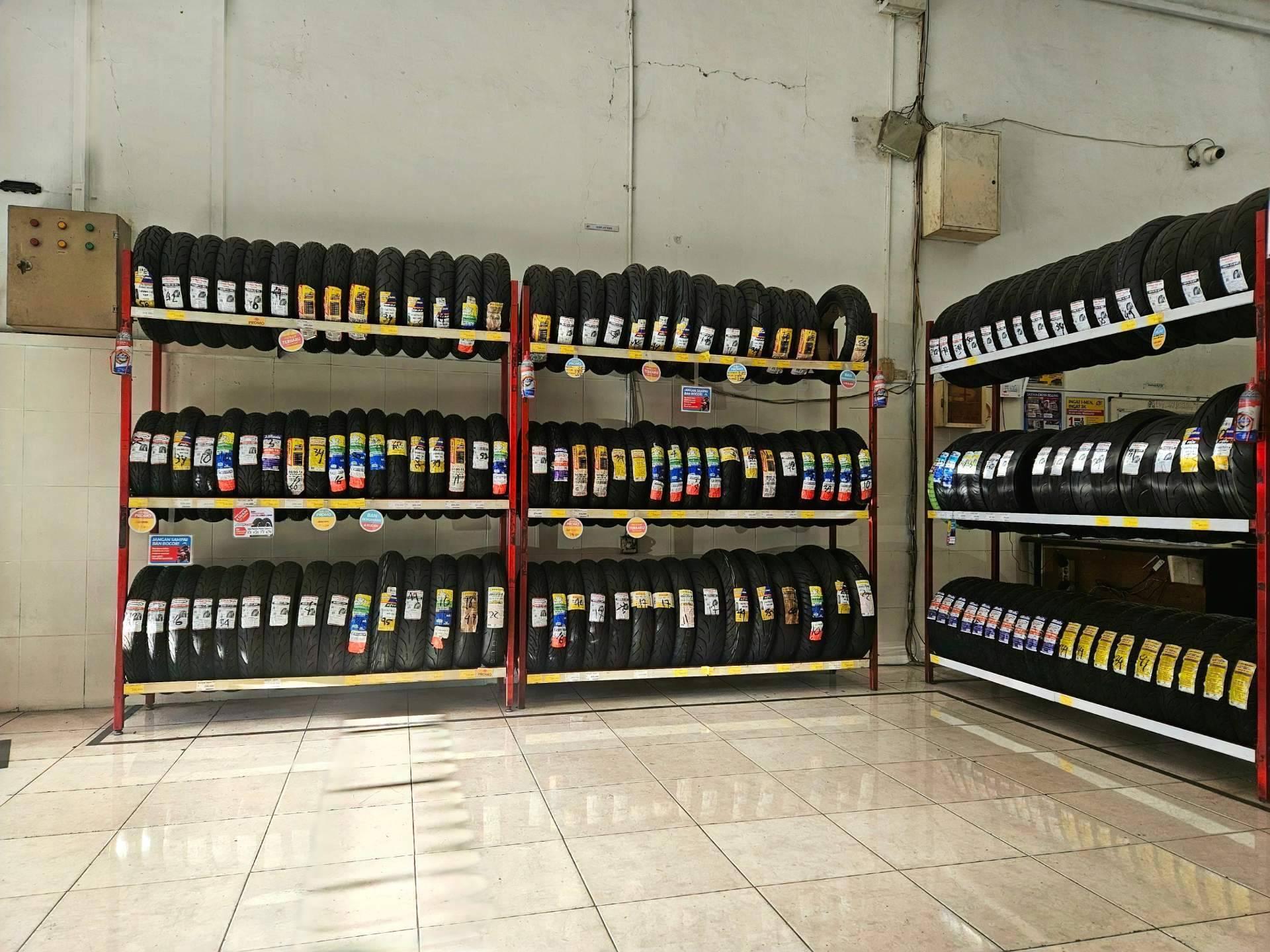 Por qué no se deben comprar neumáticos de segunda mano