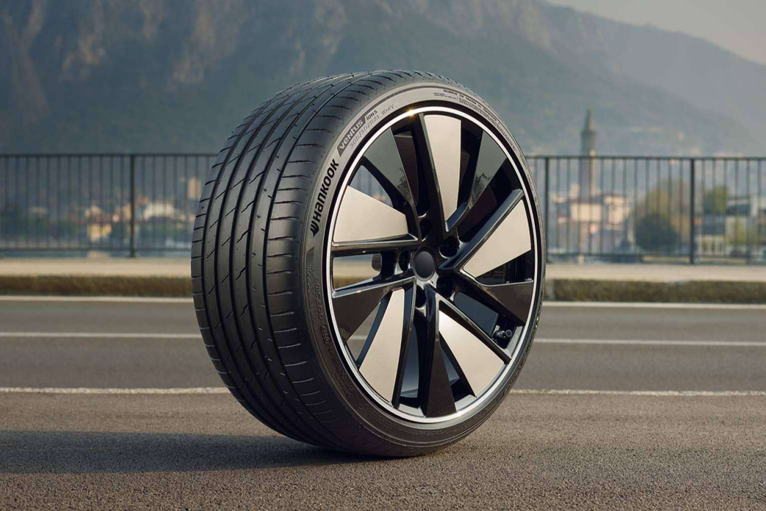 Confortauto ofrece una amplia variedad de neumáticos para vehículos eléctricos