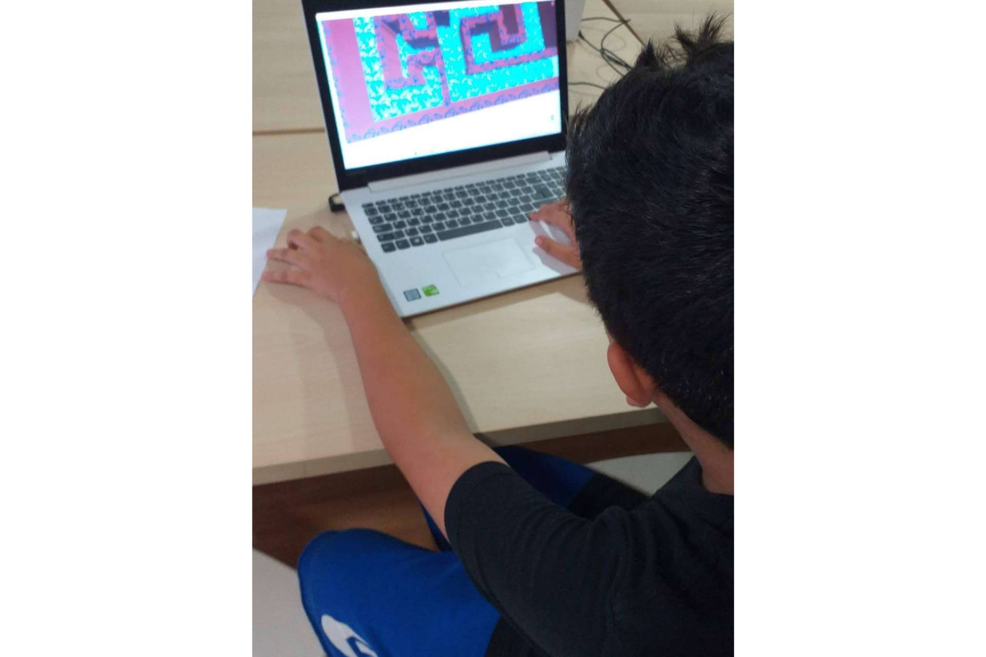 Matiks es una academia de ciencias que ofrece actividades extraescolares distintas para niños de primaria