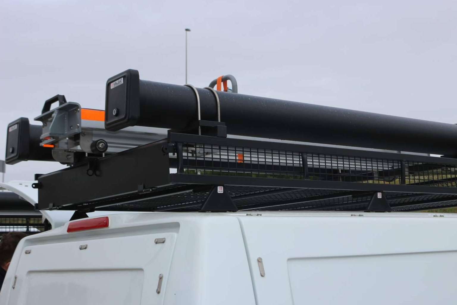 Valsat ofrece bacas y portaescaleras para furgonetas que facilitan las tareas profesionales