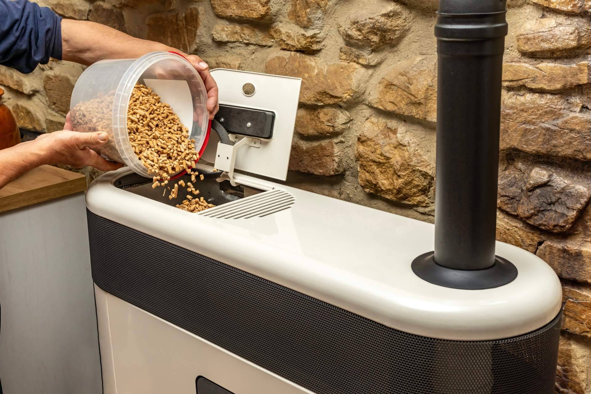 Estufas y Calderas Mudejar; una firma especializada en la venta de repuestos y accesorios para sistemas de calefacción de biomasa