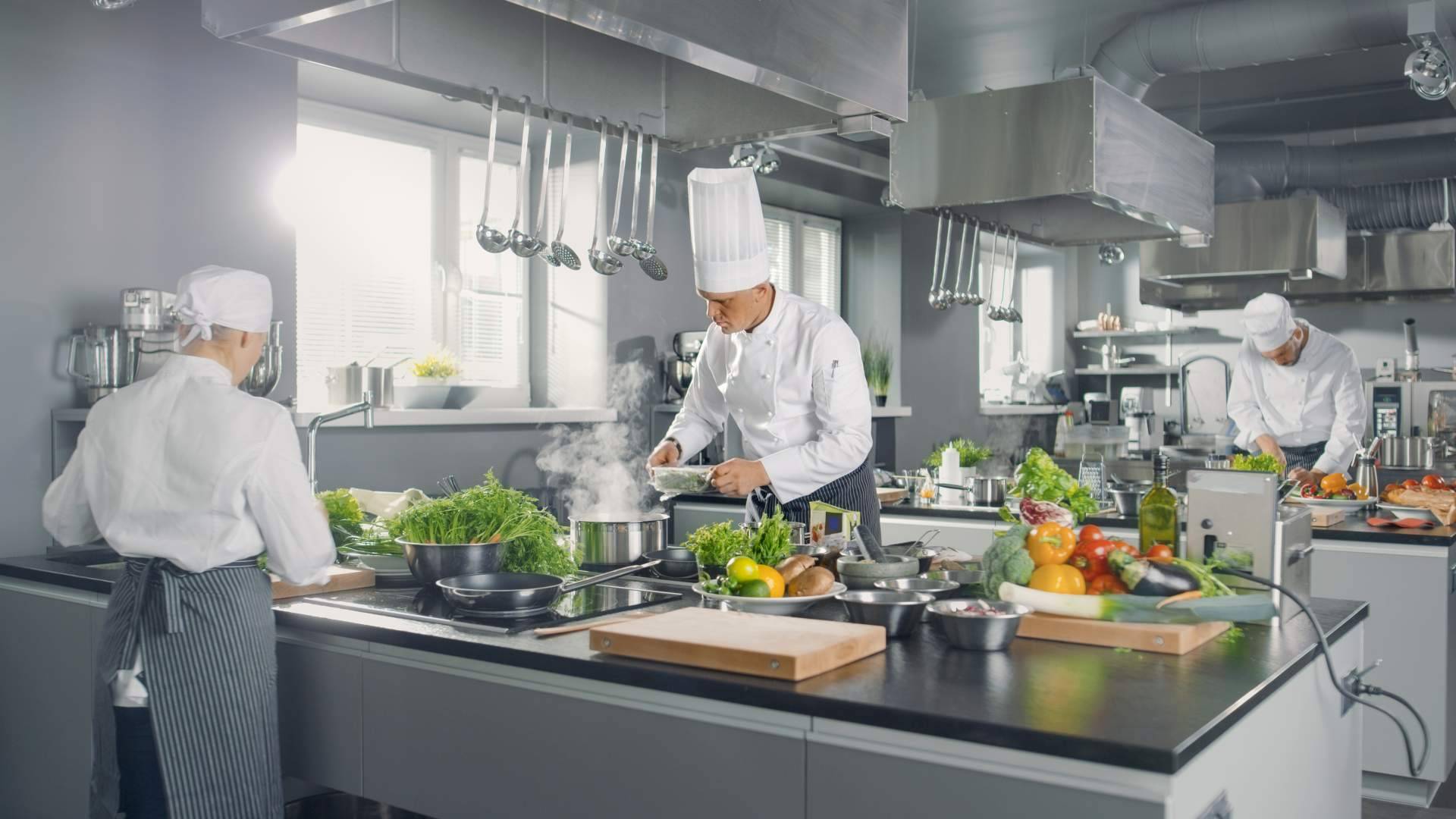 Venta online de ropa y uniformes para profesionales de hostelería y cocina en SoloUniformes