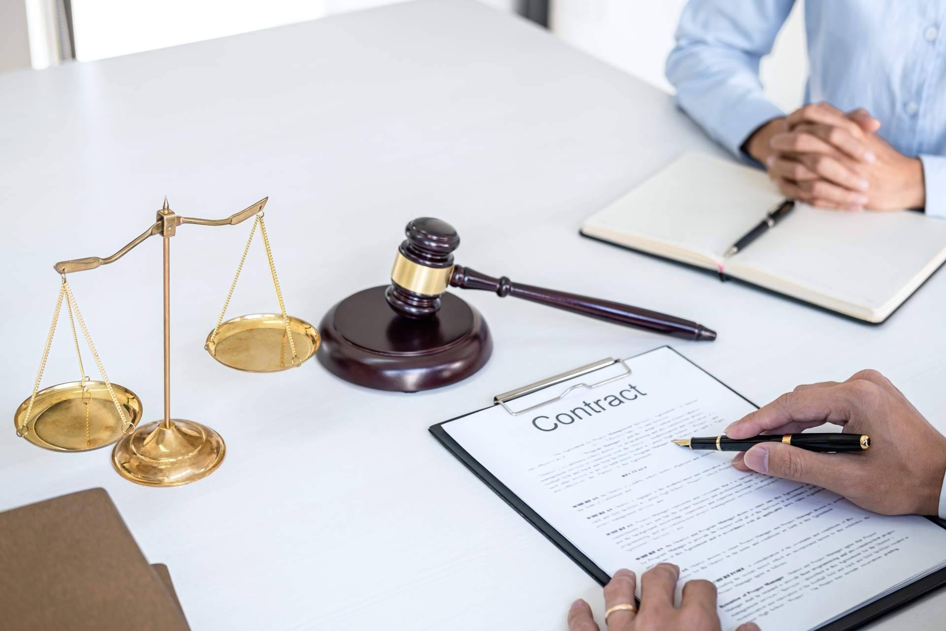 La Vida Sin Deudas destaca la importancia del asesoramiento legal para analizar las condiciones de un préstamo personal