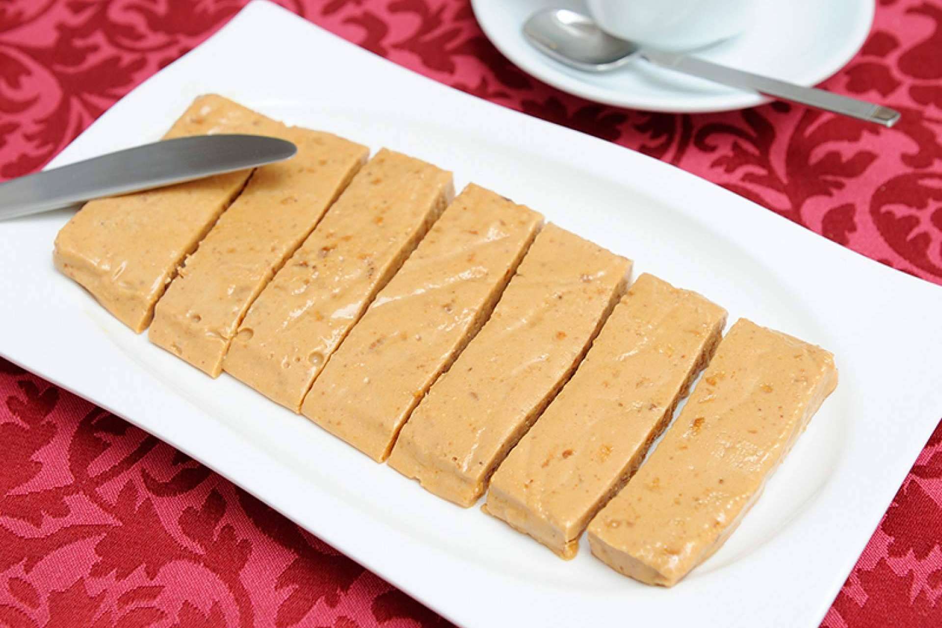 Qué hacer con el turron que ha sobrado en Navidades, por Gastronomic Spain