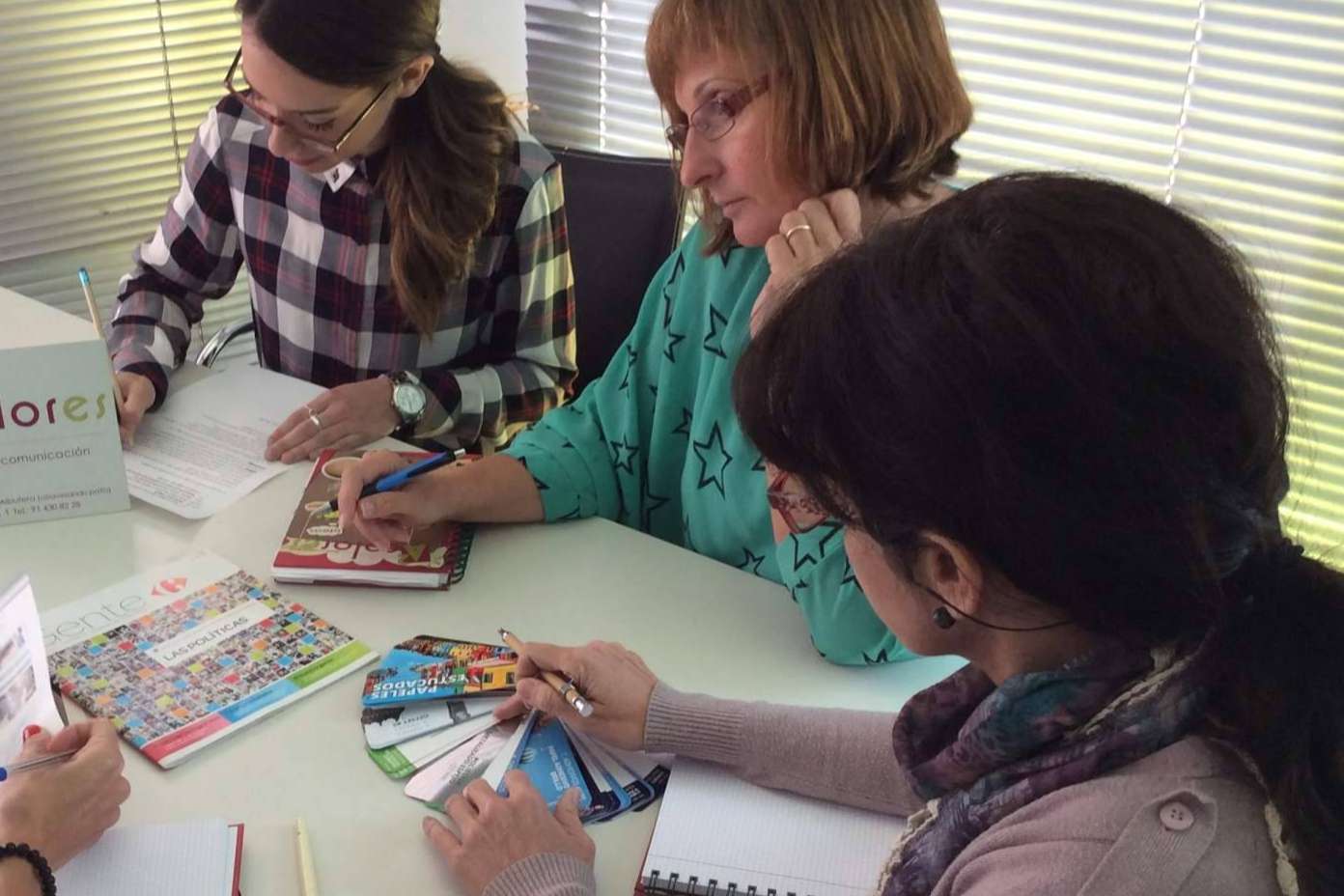 A2colores impulsa la imagen corporativa de pymes con soluciones creativas