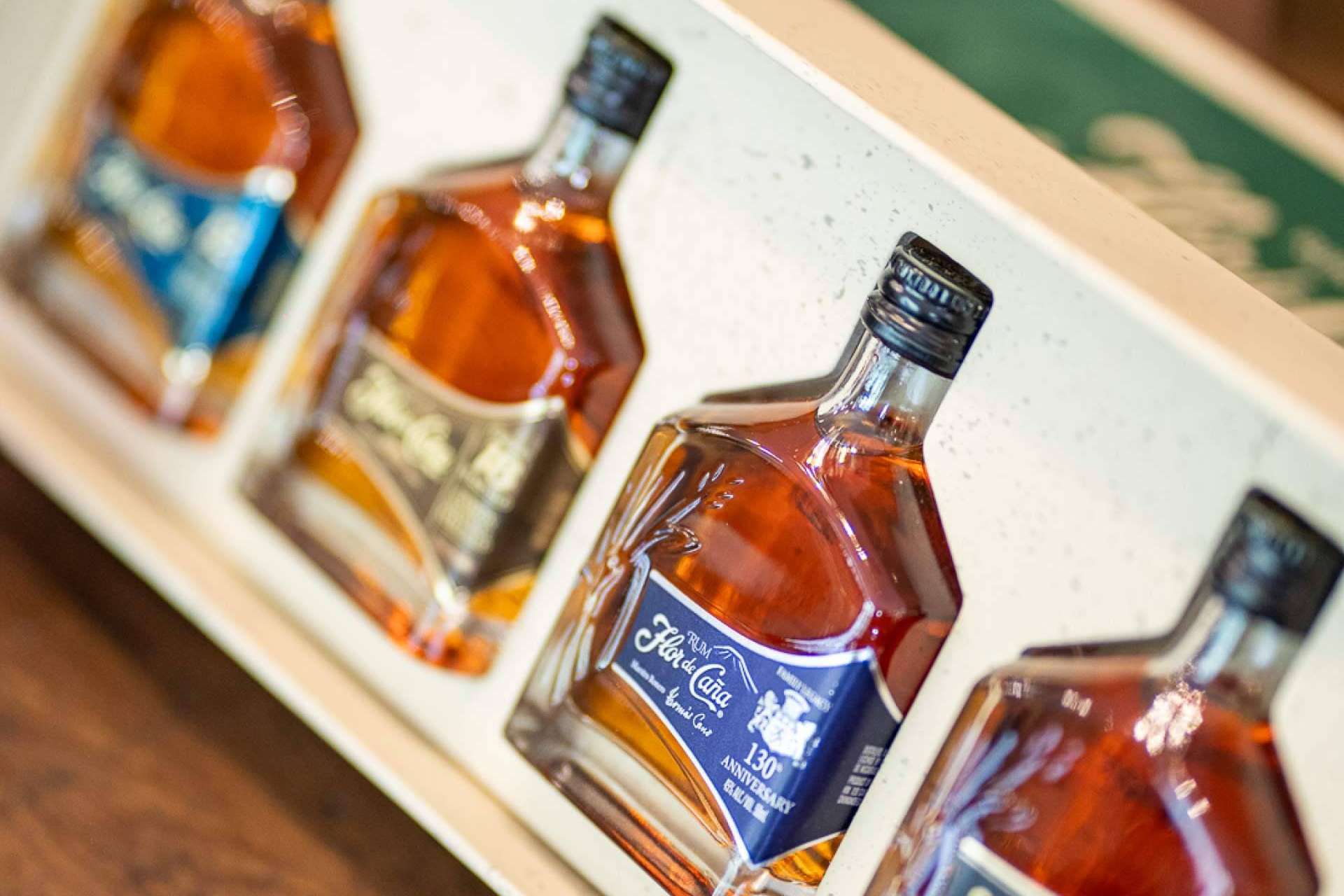 Flor de Caña; experiencia ya disponible en shopify y uber eats