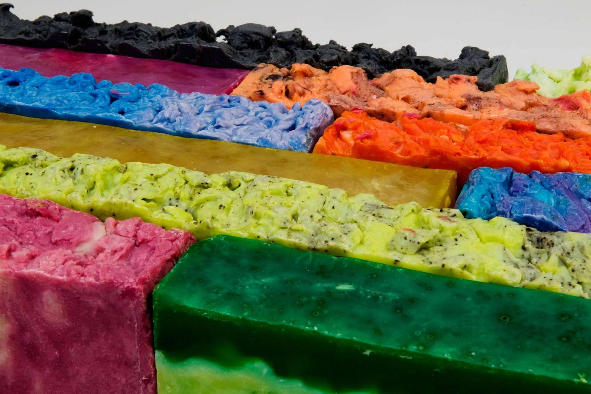 AlCorteSoap, referente en perfumería, jabonería y cosmética natural al por mayor para profesionales