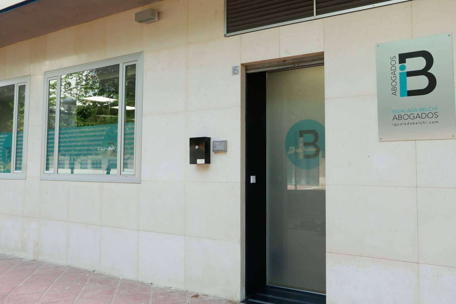 Derecho mercantil y concursal adaptado al tejido empresarial murciano, Igualada Belchí Abogados