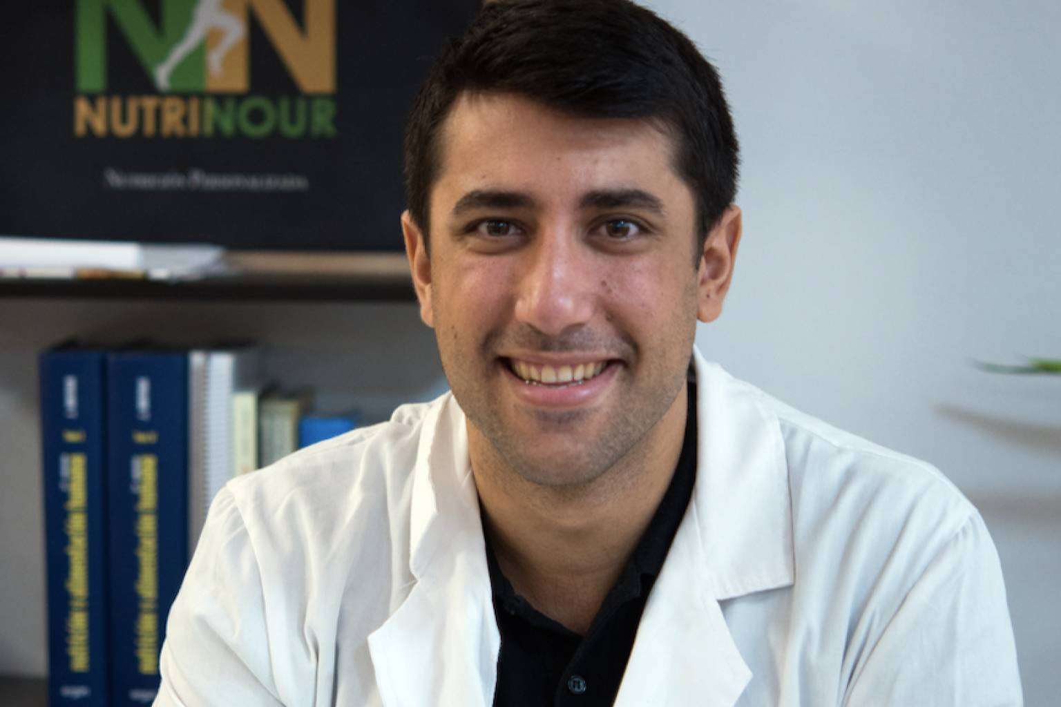 Daniel Mantas, experto en salud digestiva y SIBO, ofrece atención en Sevilla y Marbella