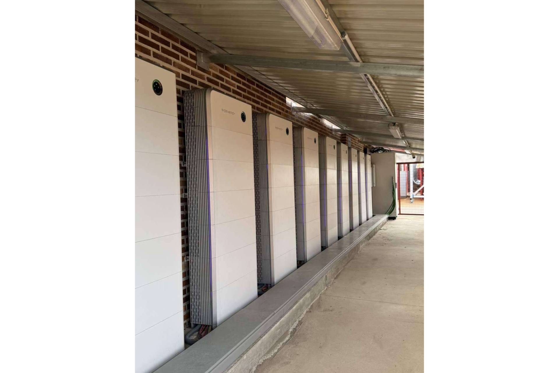 El sistema fotovoltaico de Joma Energía mantiene operativa una planta industrial durante el apagón