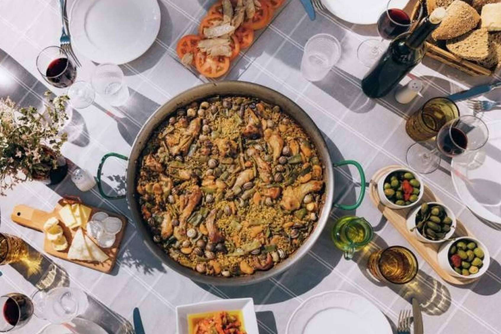 'El mundo habla paella', el podcast que celebra a la paella como idioma universal