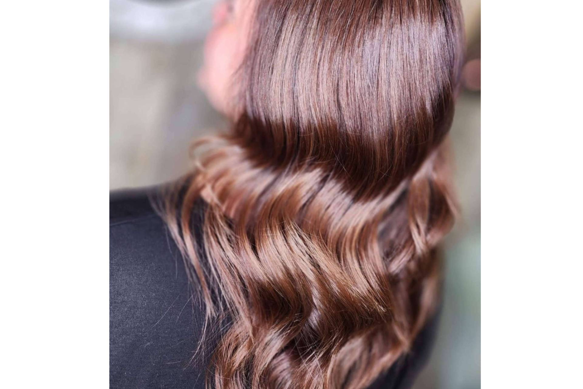 Corte Estilistas, referencia en coloración y mechas de calidad en Gijón, incorpora servicio de presoterapia