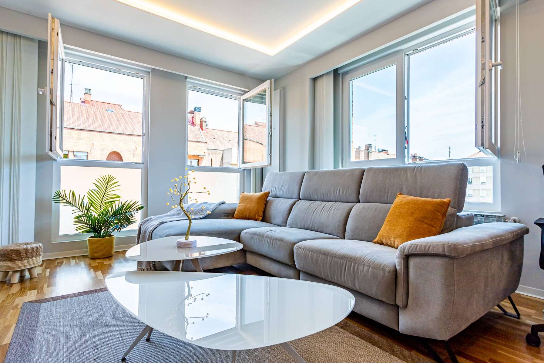 Innovación y cercanía, las claves del servicio inmobiliario de Vivir en Vitoria