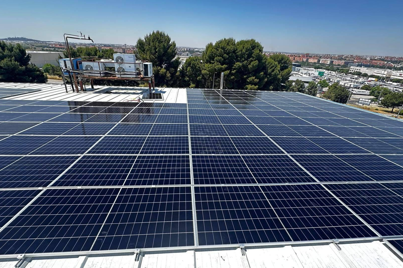 PPAs fotovoltaicos, la fórmula elegida por las empresas para instalar paneles solares sin coste inicial