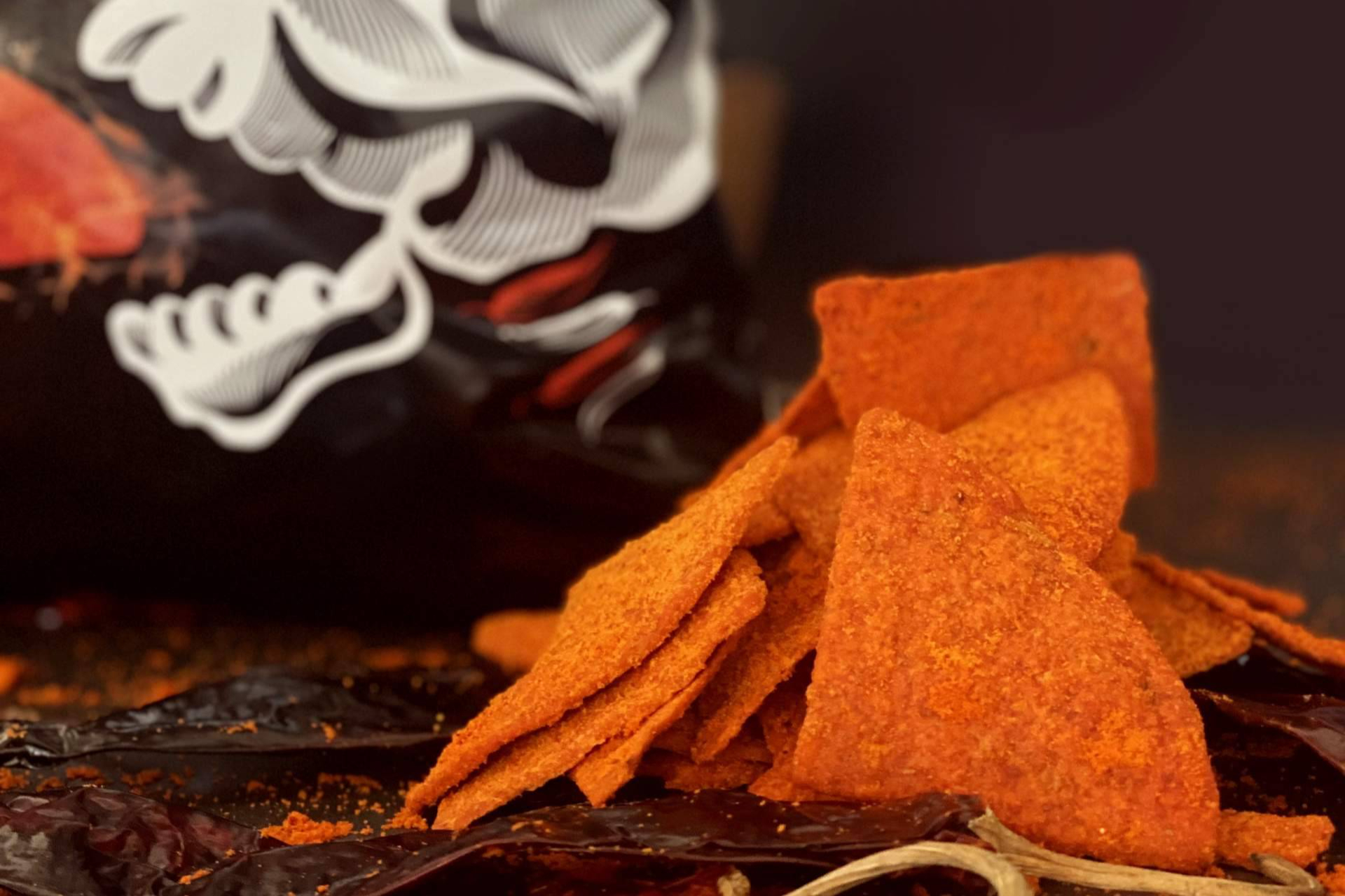 Totopos enchilados; el snack picante de Maíz Maya con fuerza, tradición y sabor único