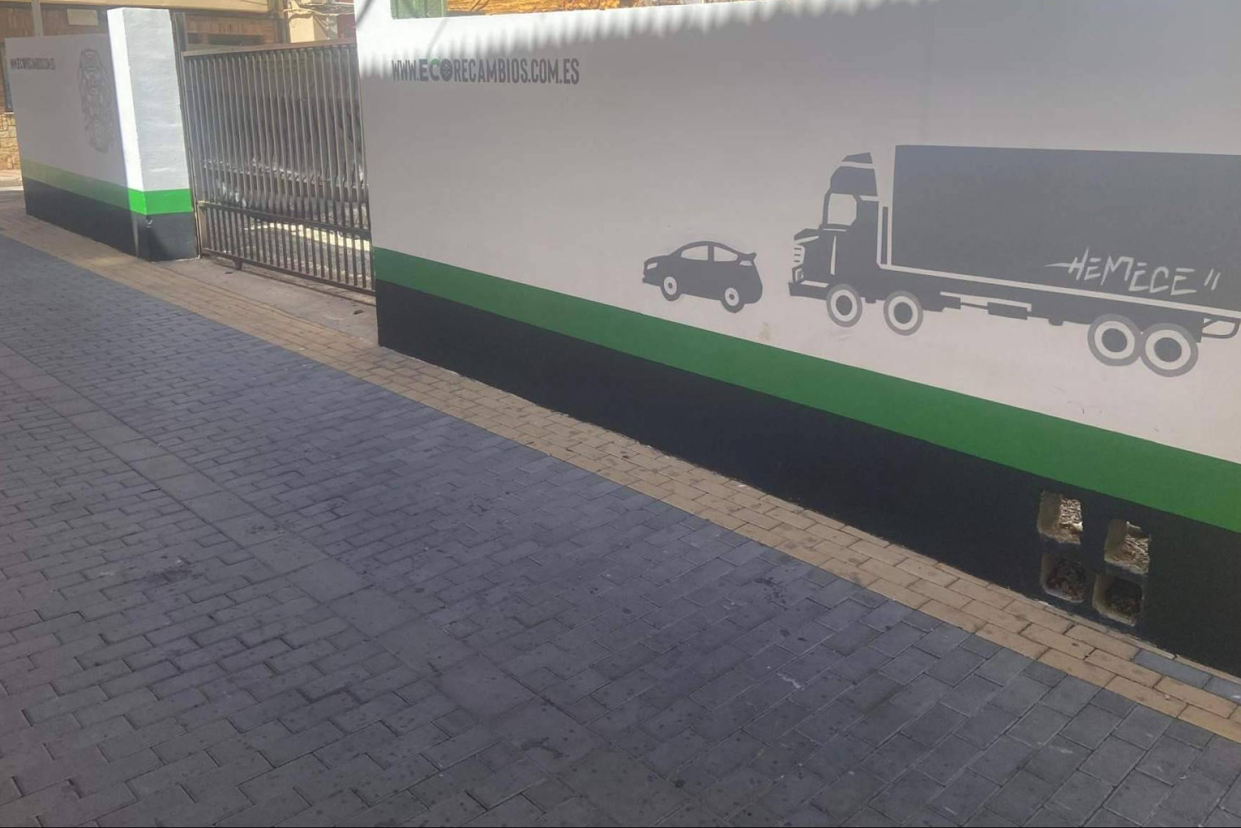 Ecorecambios Parts ofrece recambios nuevos y usados para furgonetas, coches y camiones con garantía