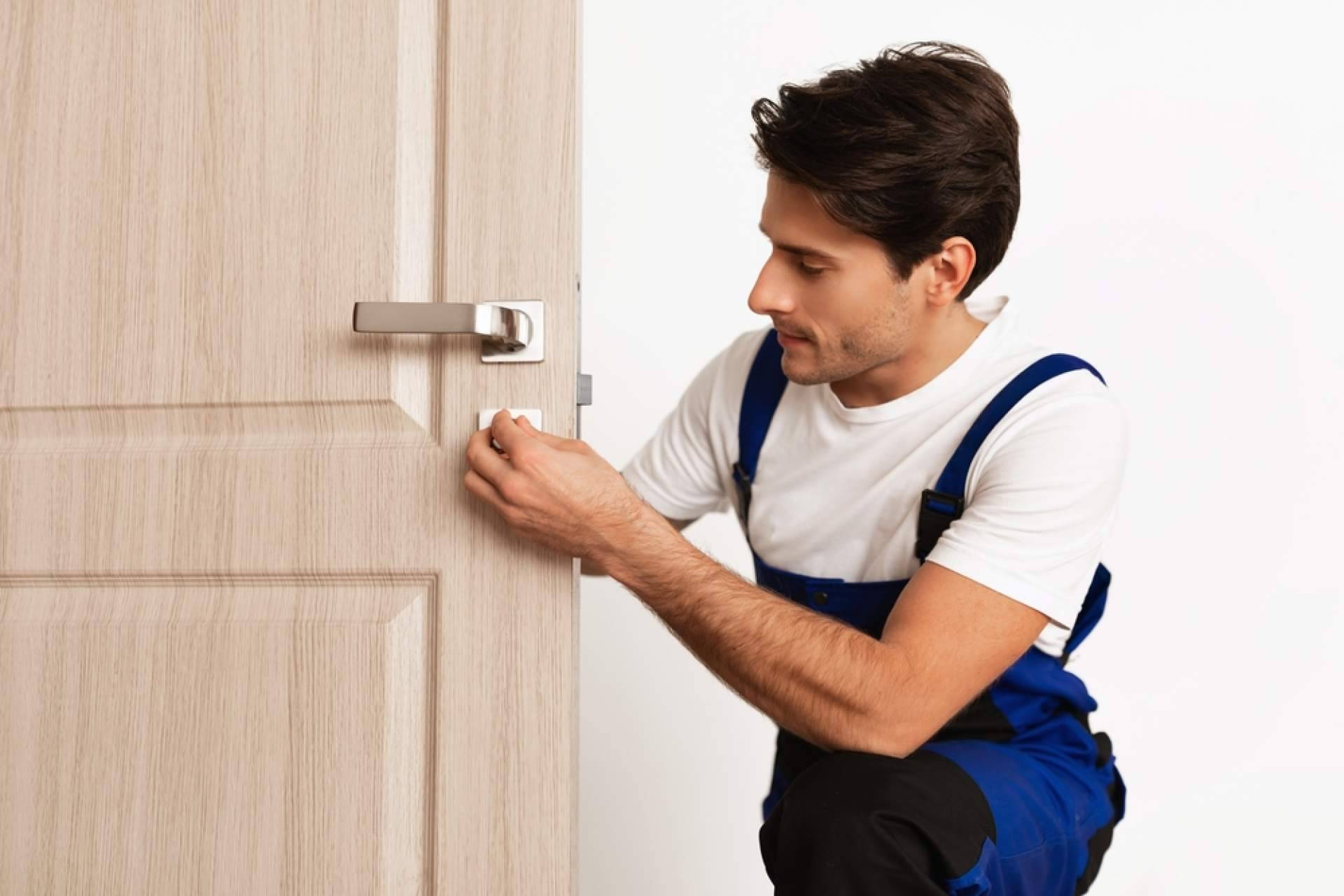 Cerrajero Técnico, especialistas en abrir puertas sin causar daños, con disponibilidad 24/7