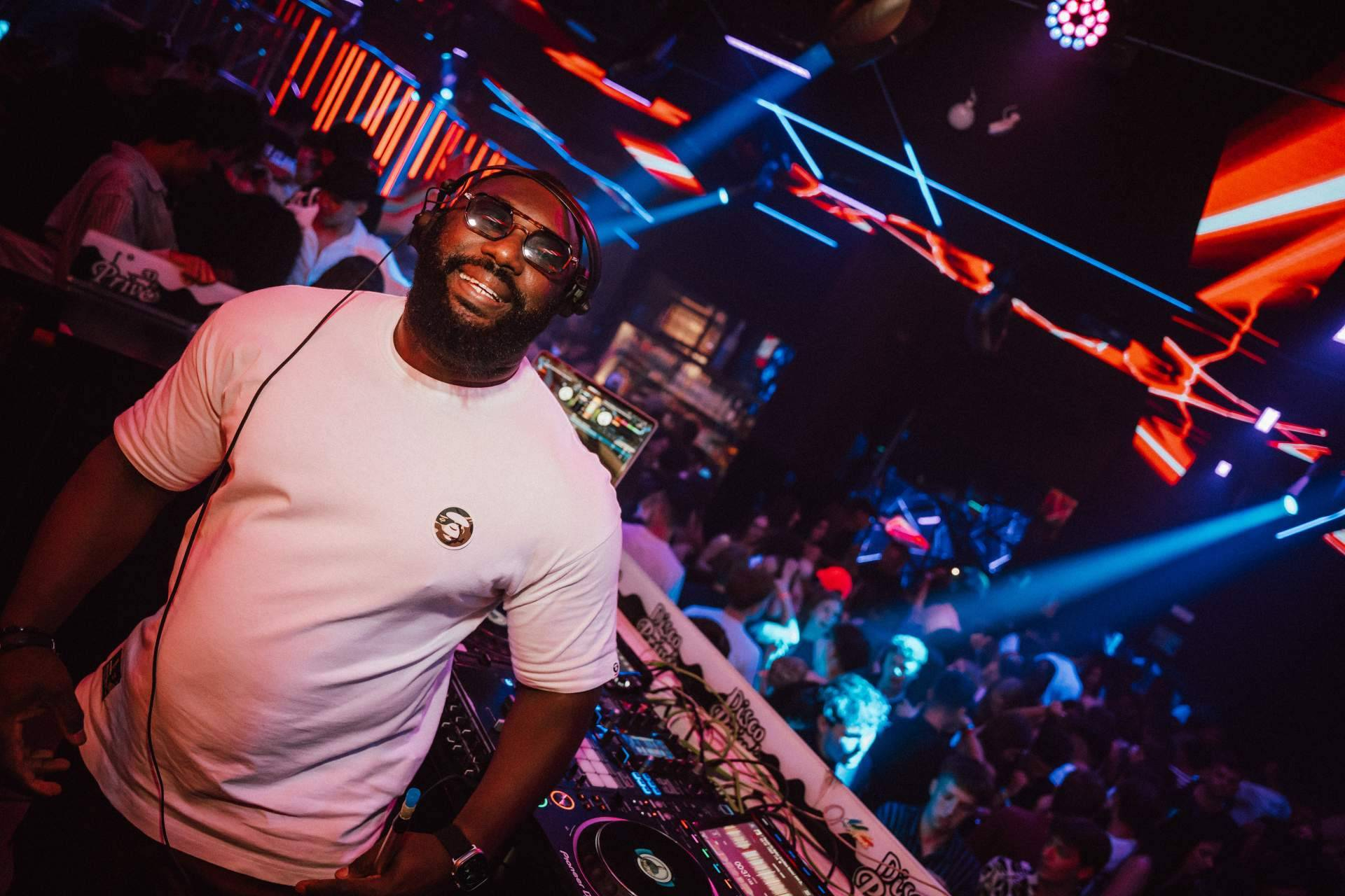 Experiencia VIP, música global y ambiente exclusivo; así es Disco Privé Lloret en Lloret de Mar