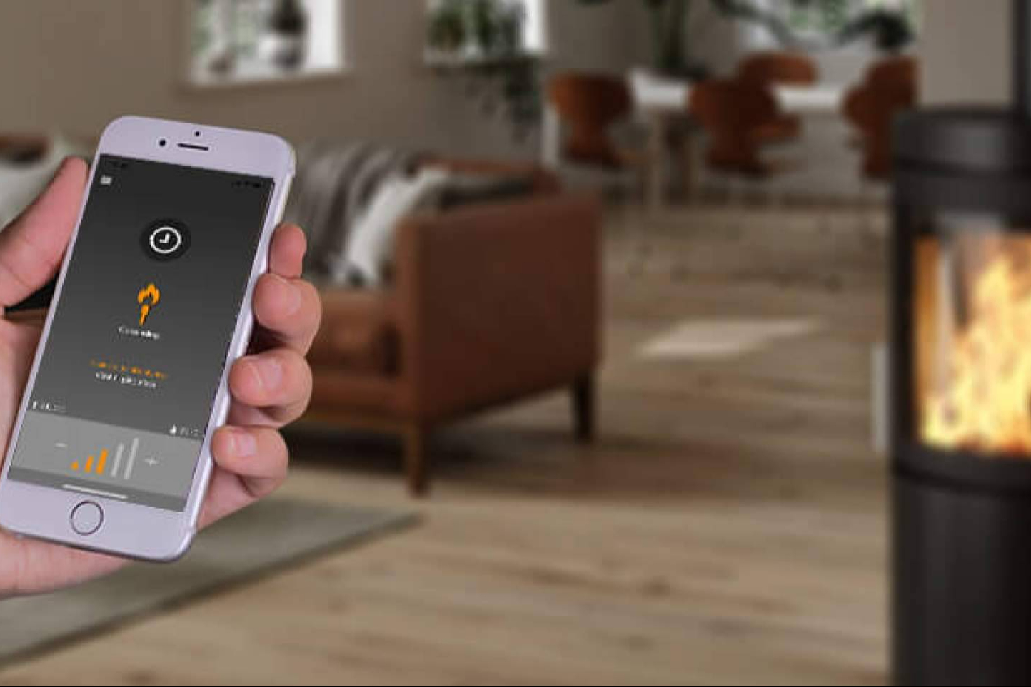 Carbel une fuerzas con HWAM en una alianza estratégica centrada en estufas y chimeneas de leña