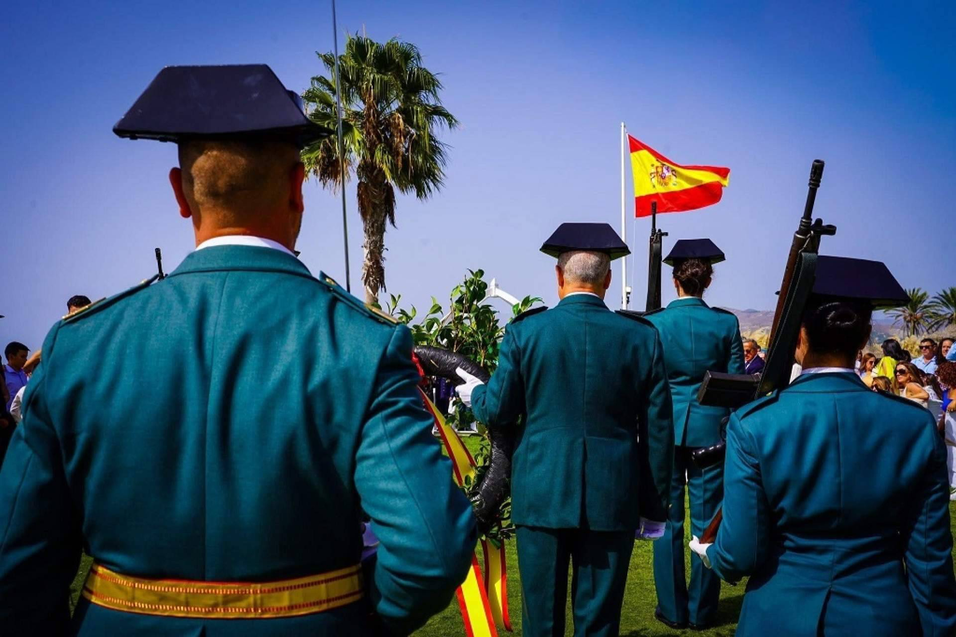 El Defensor del Pueblo admite la solicitud de AVEFOR para publicar los exámenes de ascenso en la Guardia Civil