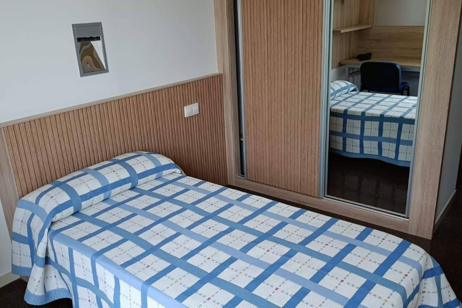 Una residencia universitaria femenina en Murcia que combina confort, valores y vida académica